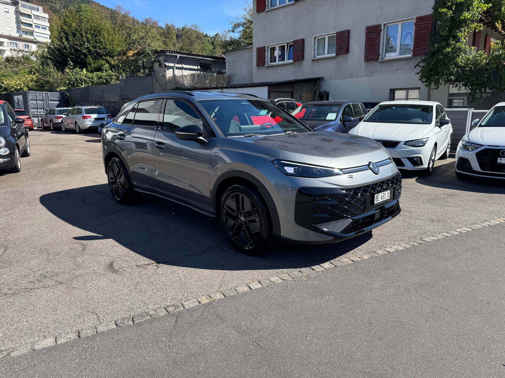 VW T-Roc 1.5 eTSI mHEV R-Line DSG-image-3