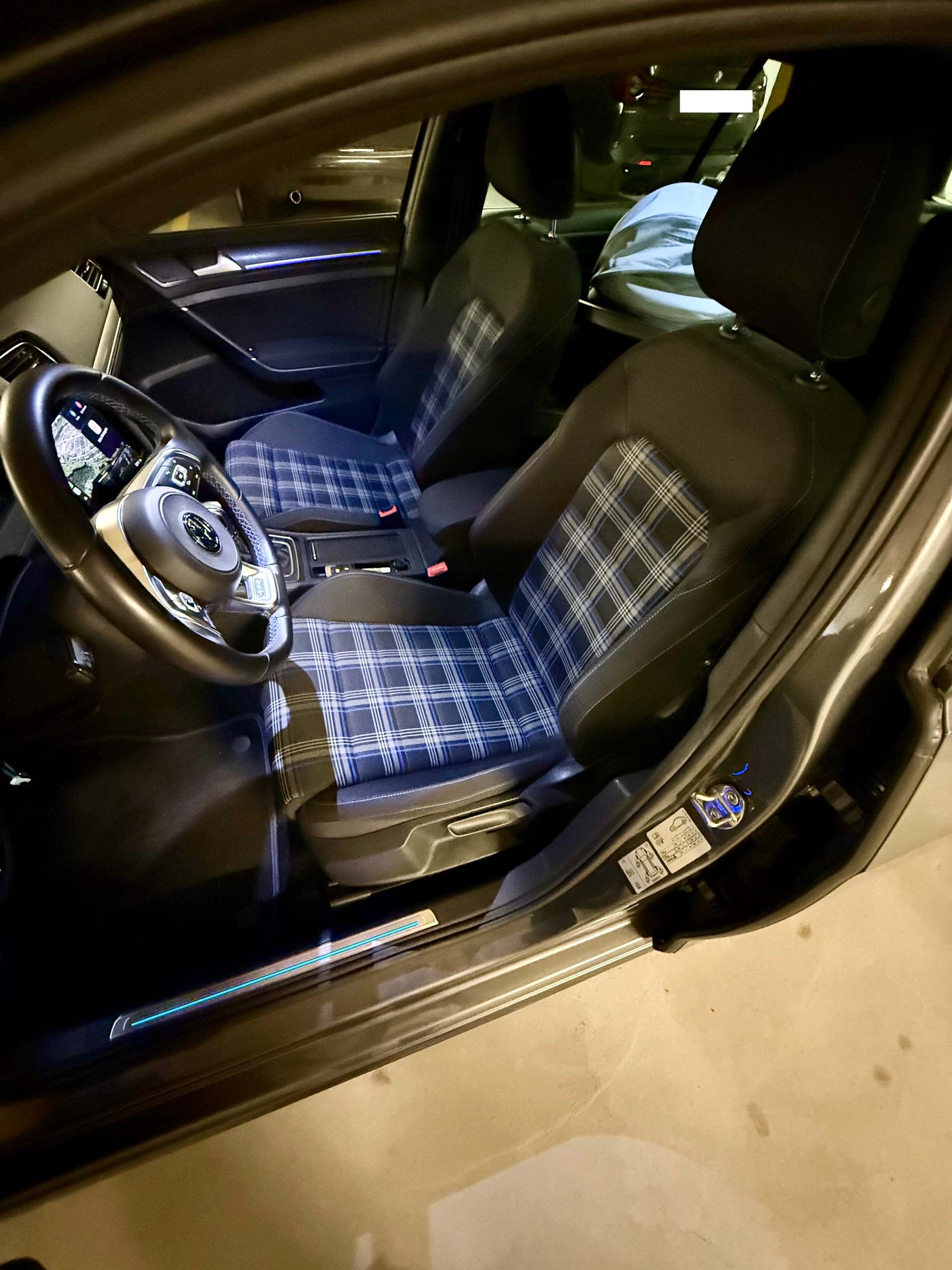 VW 1.4 TSI Plug-In-Hybrid GTE DSG-image-5