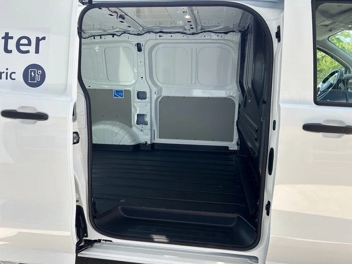 VW e-Transporter 70 kWh-image-4