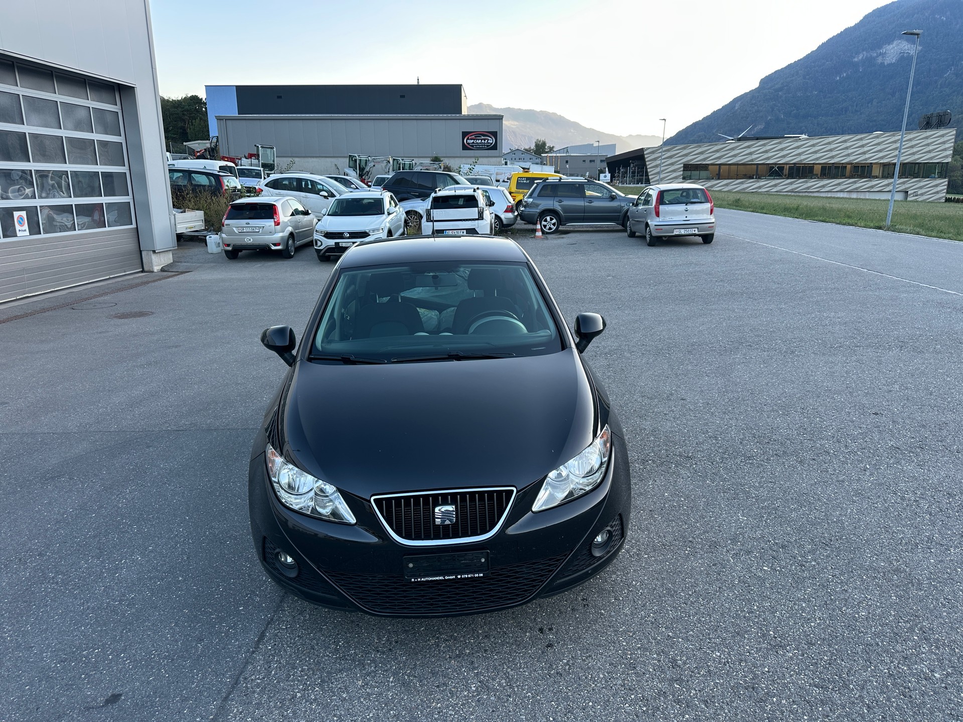 SEAT Ibiza 1.6 Sport-image-1
