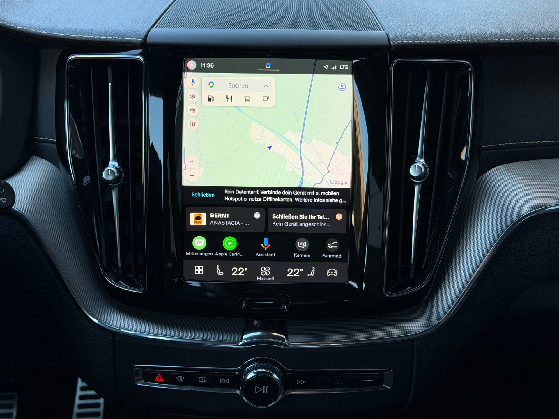 VOLVO XC60 B5 Diesel Mild Hybrid AWD R-Design Geartronic-image-18