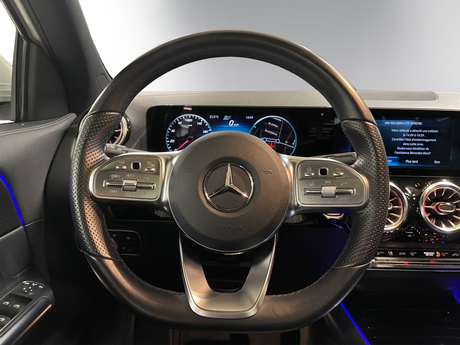 Image MERCEDES-BENZ GLA-220 GLA 220d 4Matic AMG Line 8G-DCT