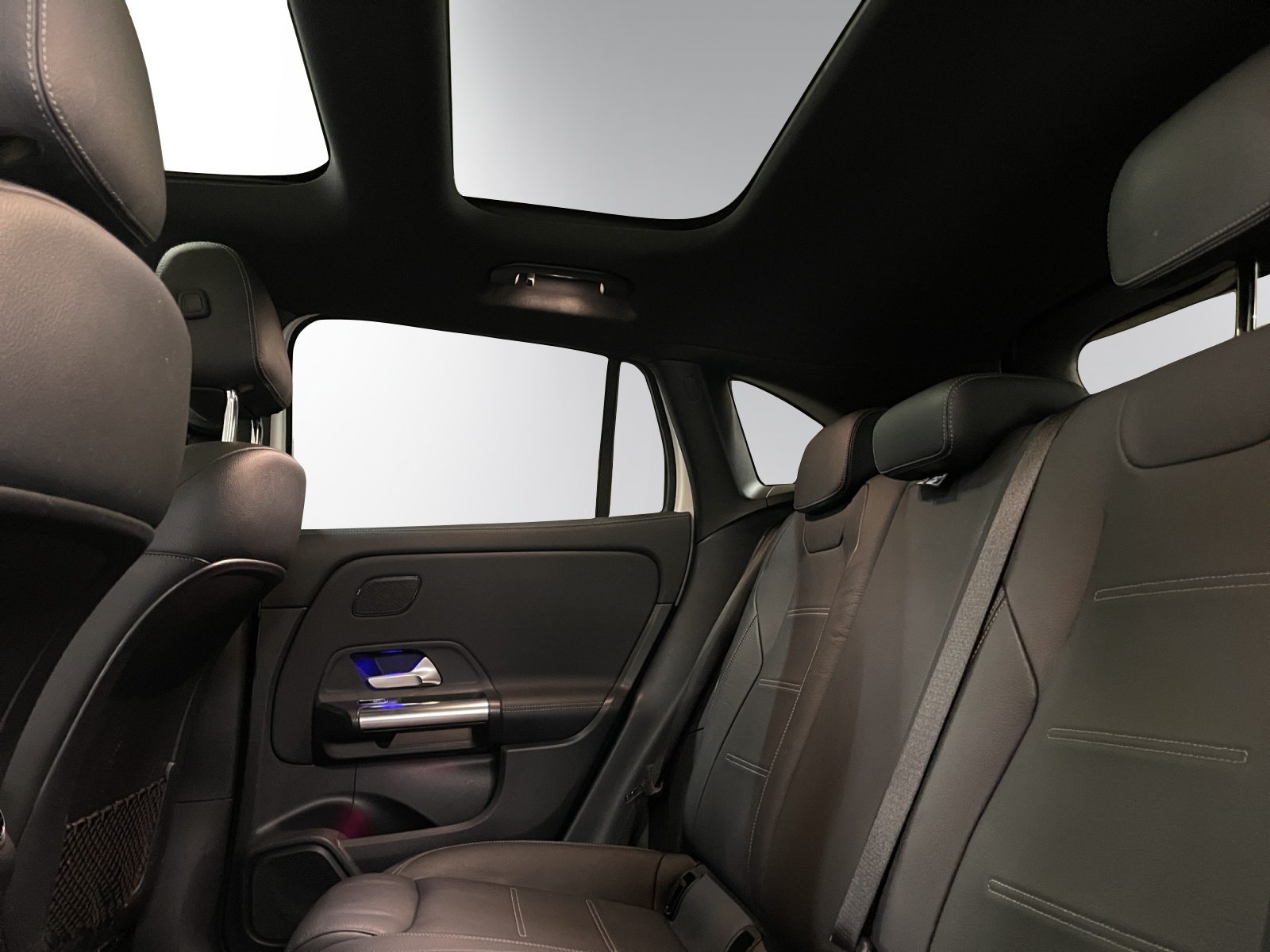 Image MERCEDES-BENZ GLA-220 GLA 220d 4Matic AMG Line 8G-DCT