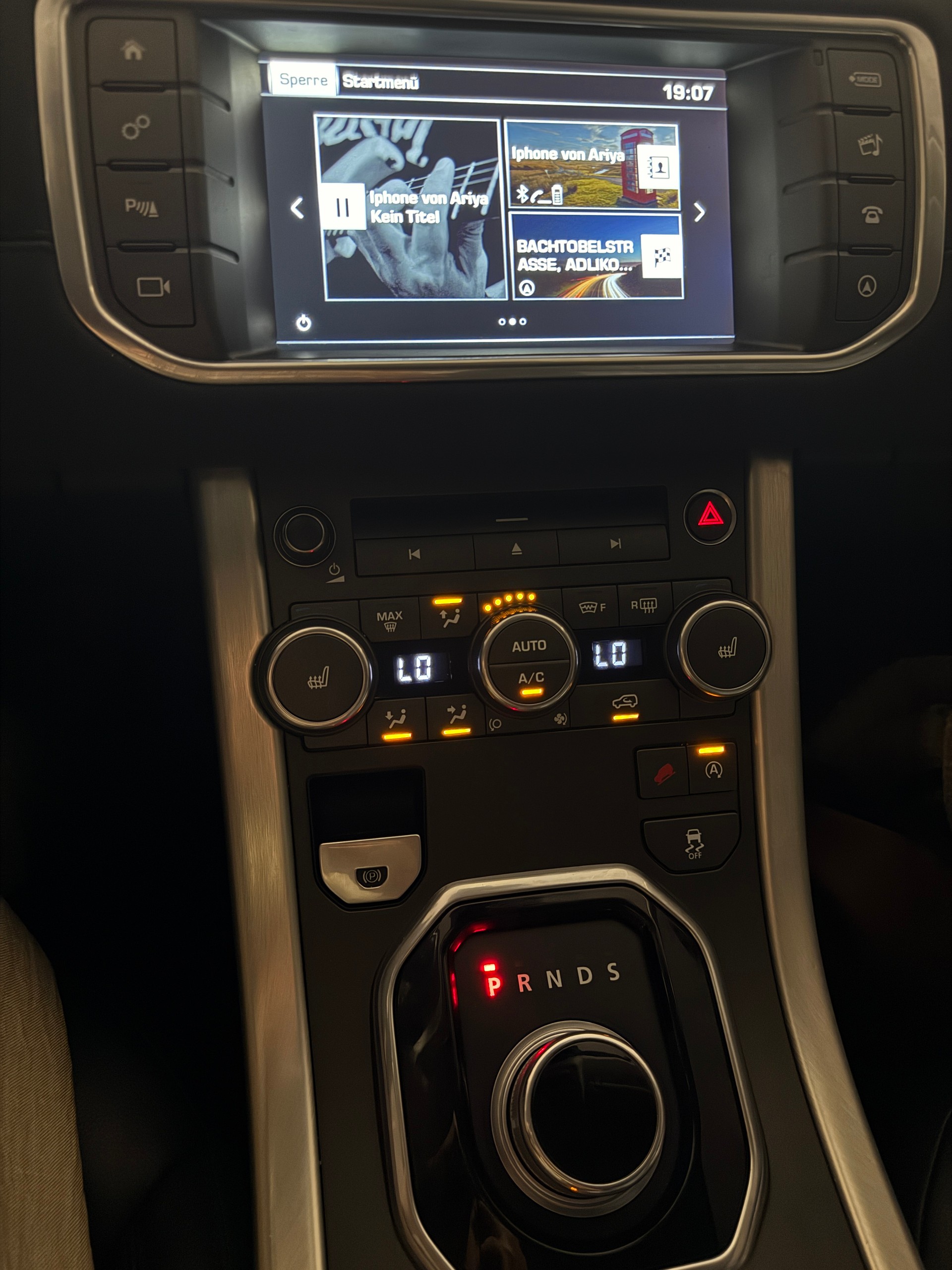 LAND ROVER 2.0 TD4 SE-image-4