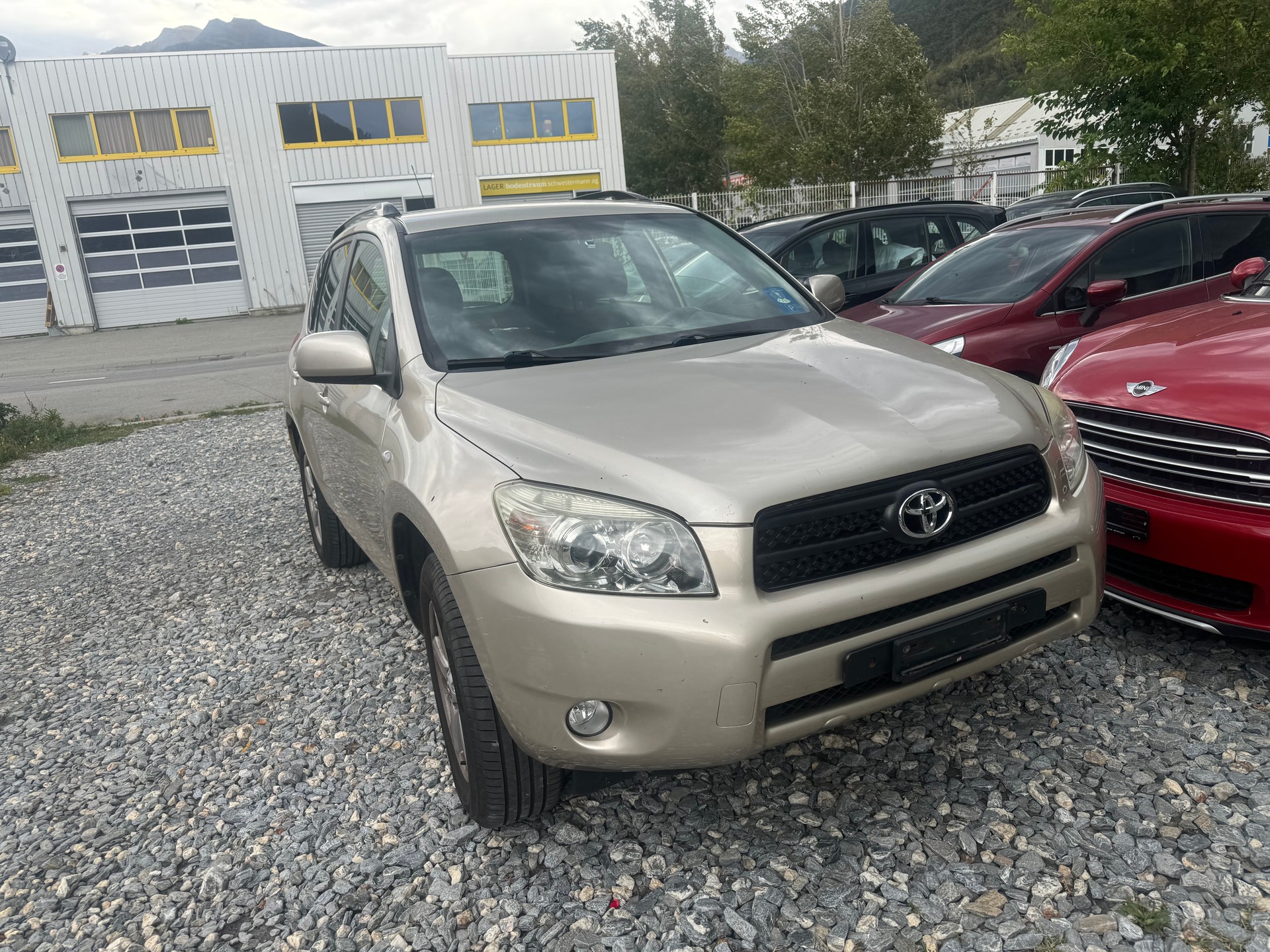 TOYOTA RAV-4 2.0 16V Linea Sol-image-0