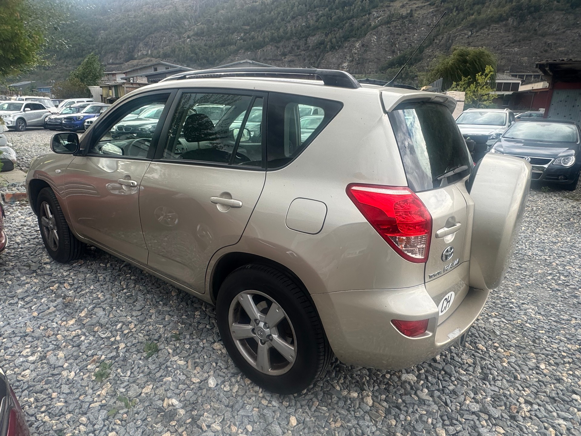 TOYOTA RAV-4 2.0 16V Linea Sol-image-10
