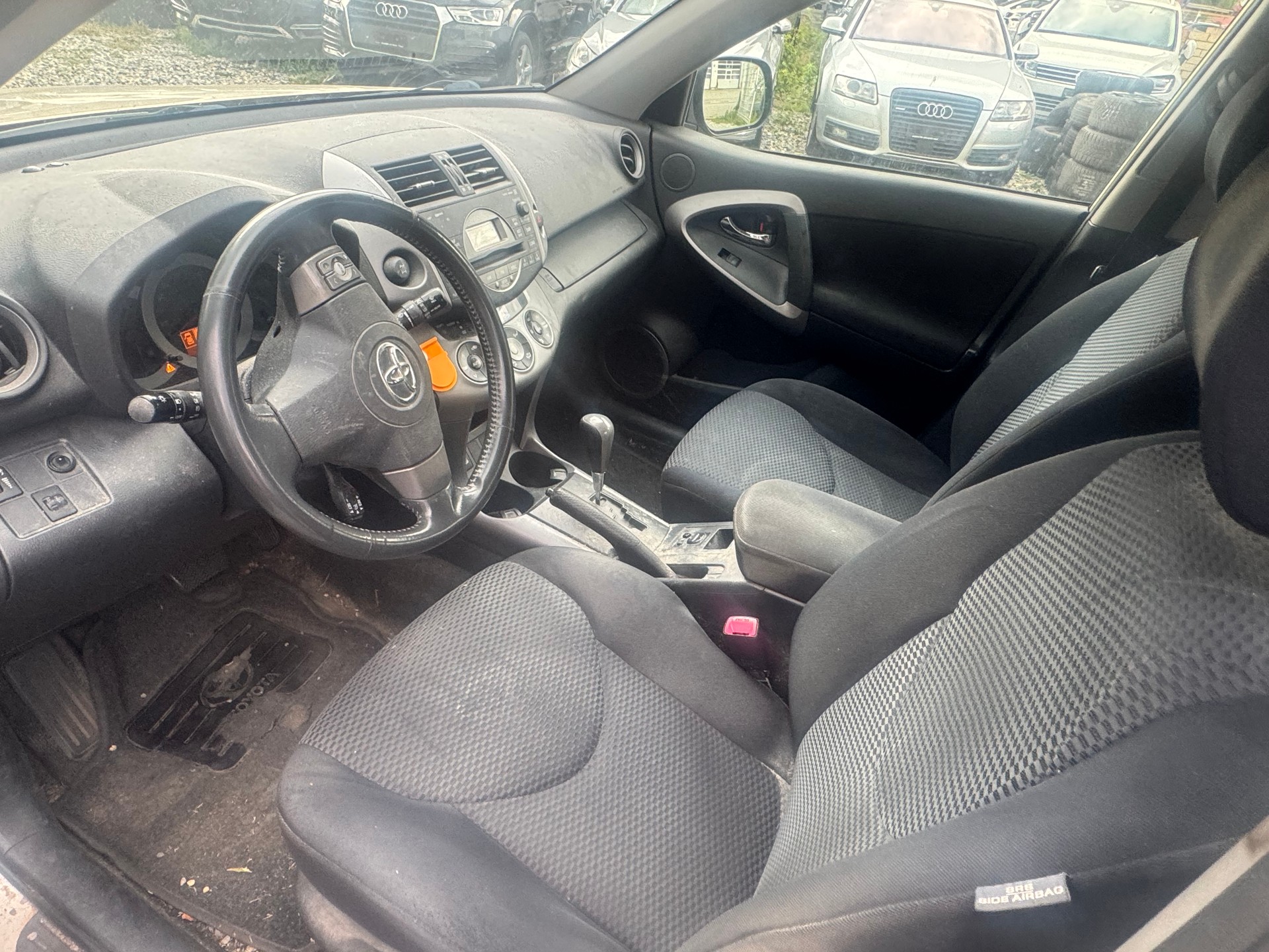TOYOTA RAV-4 2.0 16V Linea Sol-image-9