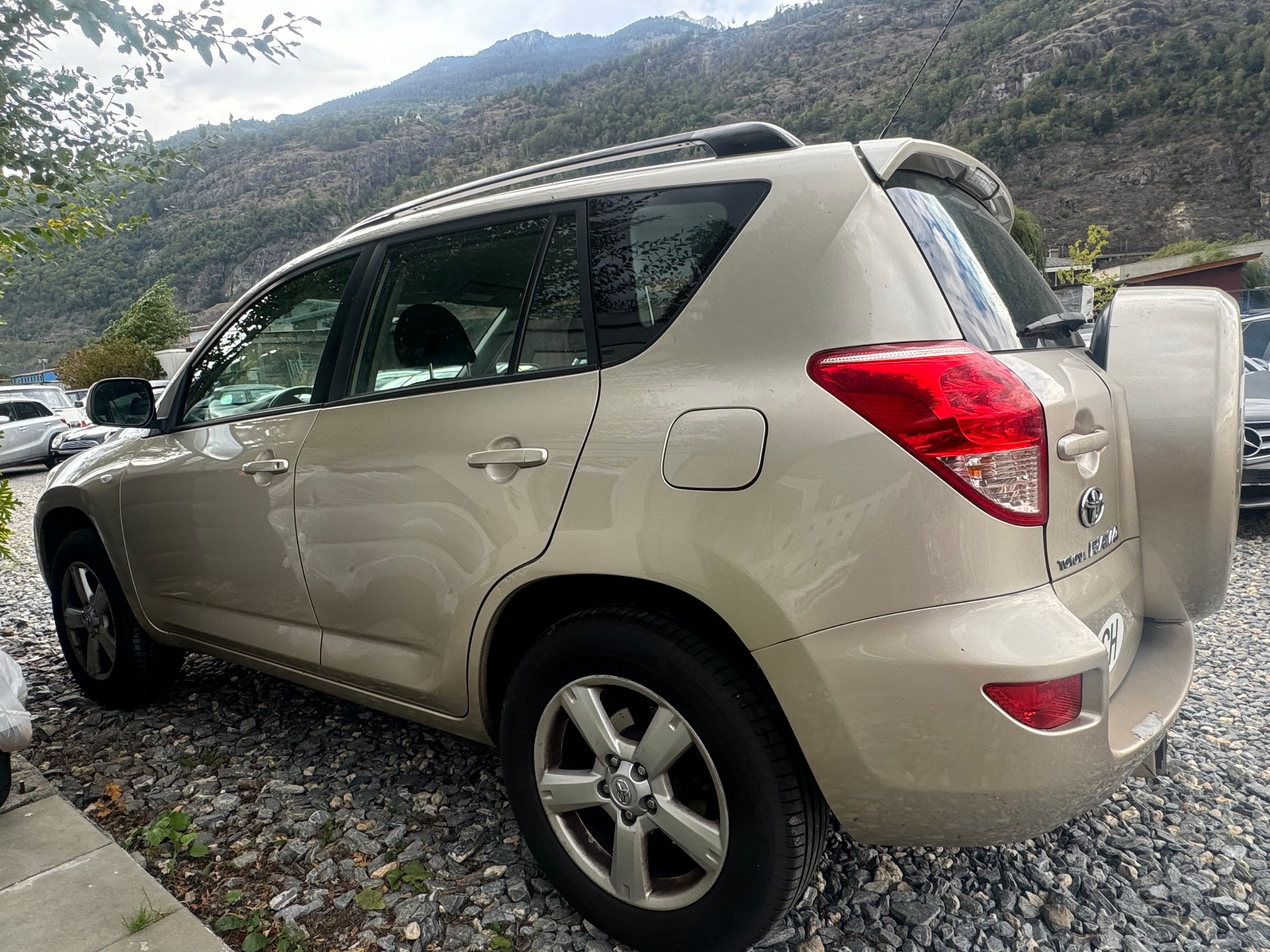 TOYOTA RAV-4 2.0 16V Linea Sol-image-13