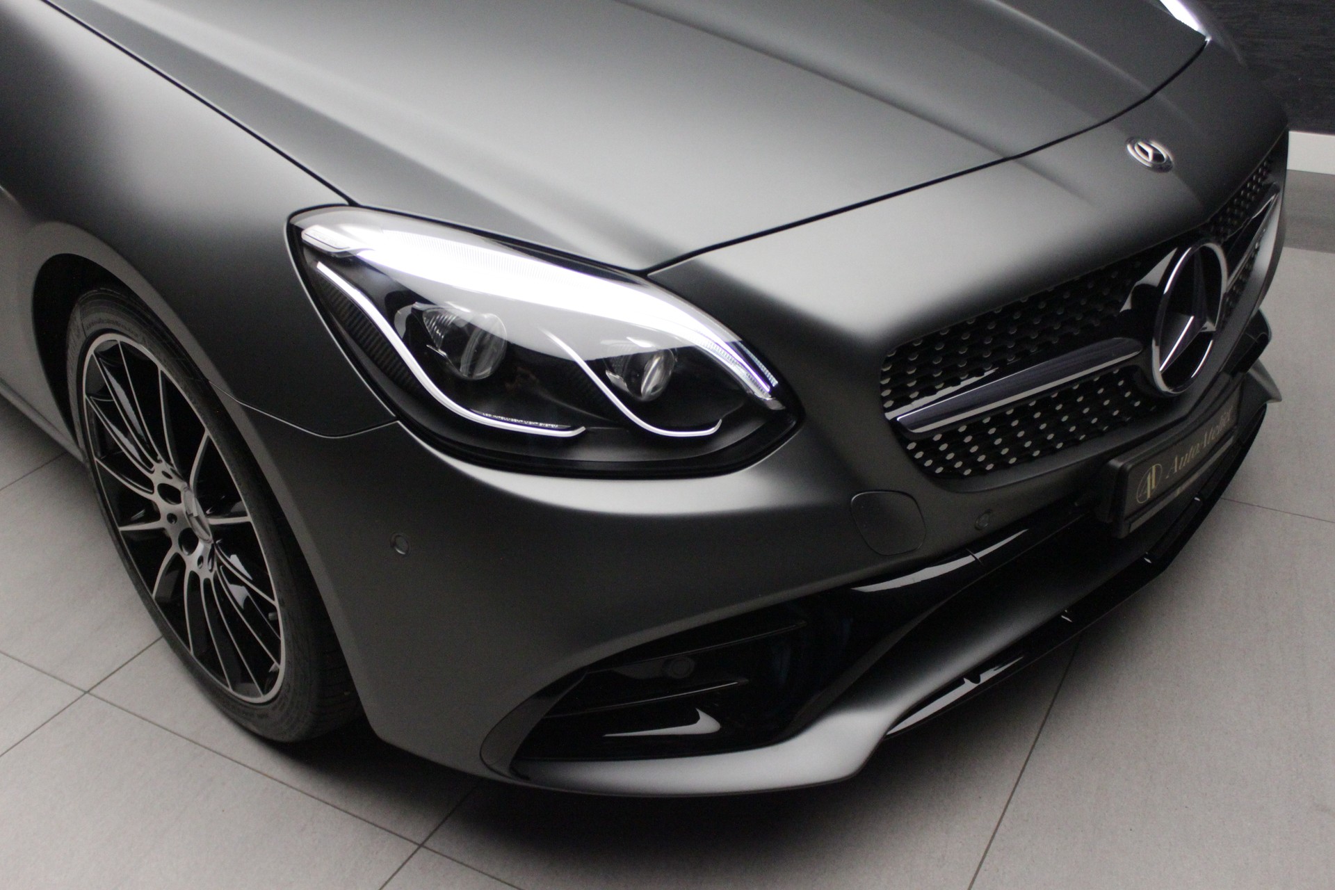 MERCEDES-BENZ SLC 43 AMG 9G-Tronic-image-6
