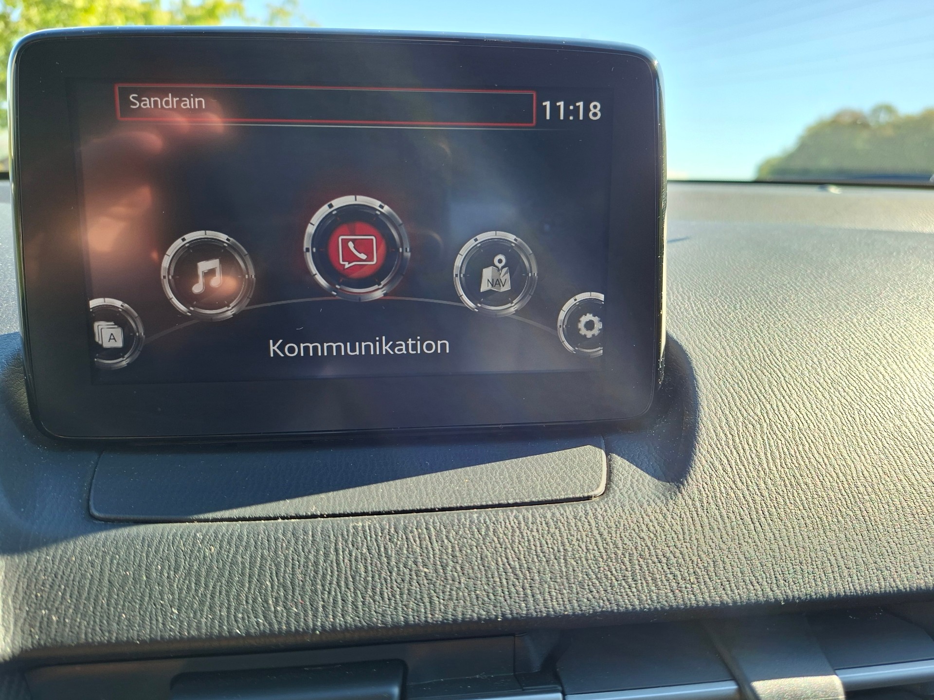 MAZDA 2 SKYACTIV-G 90 Ambition Plus-image-14
