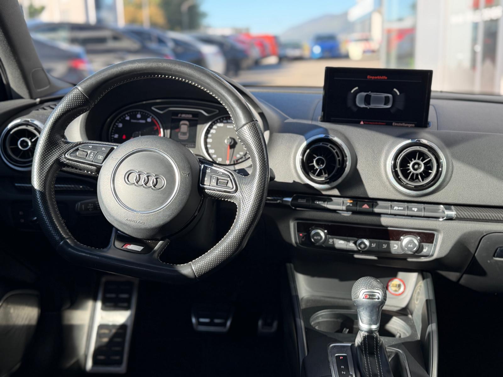 AUDI A3 Sportback 1.4 TFSI Attraction S-tronic-image-7