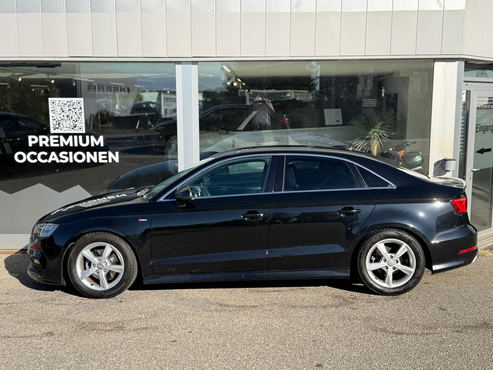 AUDI A3 Sportback 1.4 TFSI Attraction S-tronic-image-2