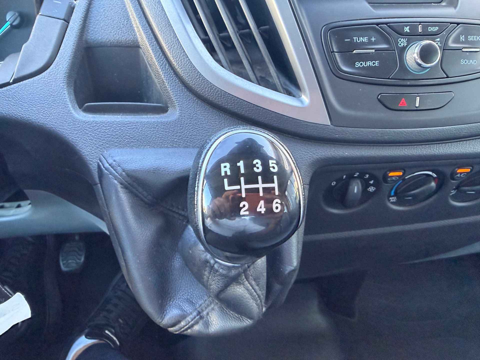 FORD Transit 350 L3 Trend 2.0 TDCi 130 RWD-image-15