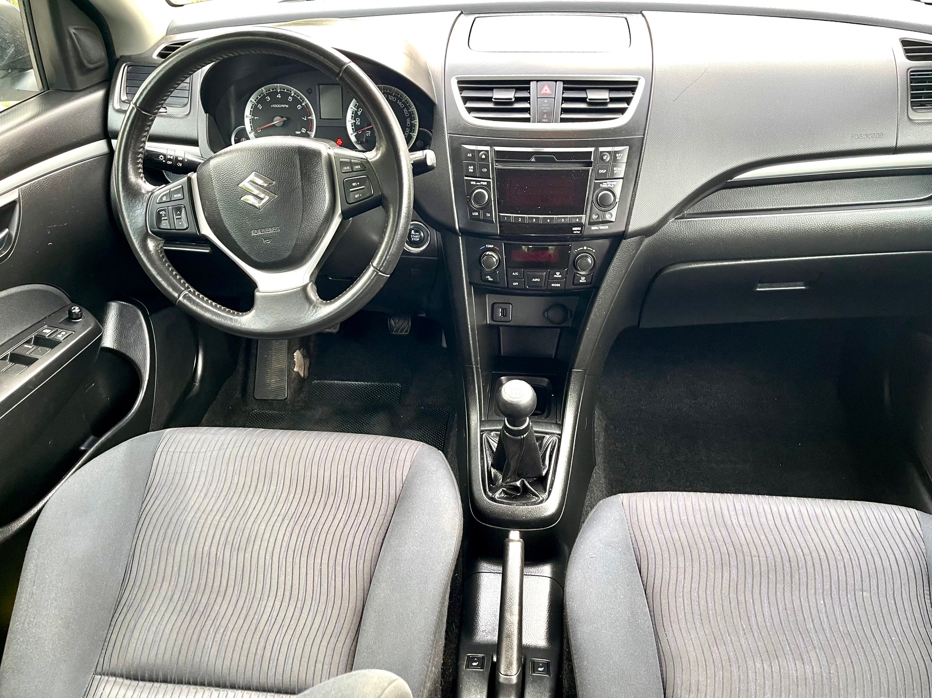 SUZUKI Swift 1.2i 16V GL Top 4x4-image-1