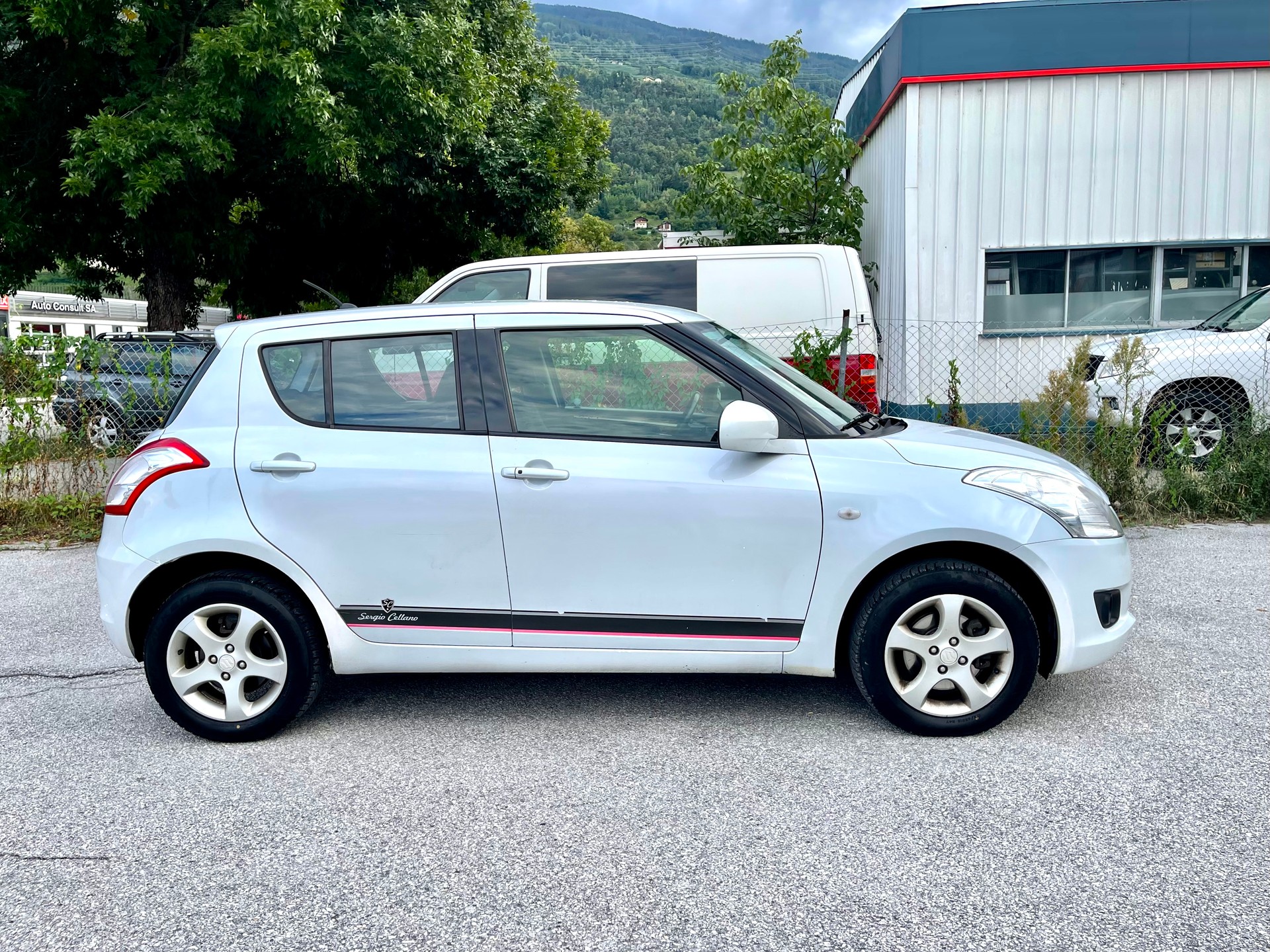 SUZUKI Swift 1.2i 16V GL Top 4x4-image-15
