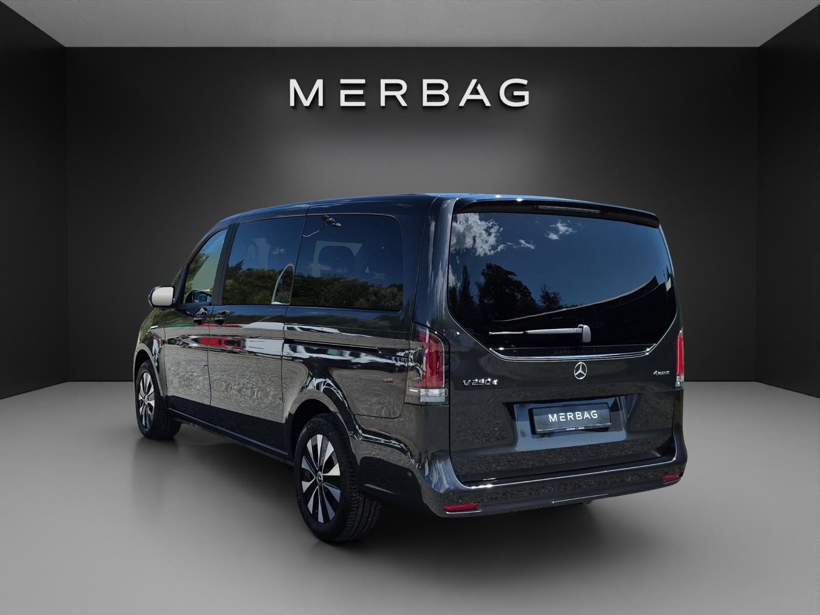 MERCEDES-BENZ V 250 d lang 4Matic Style 9G-Tronic-image-3