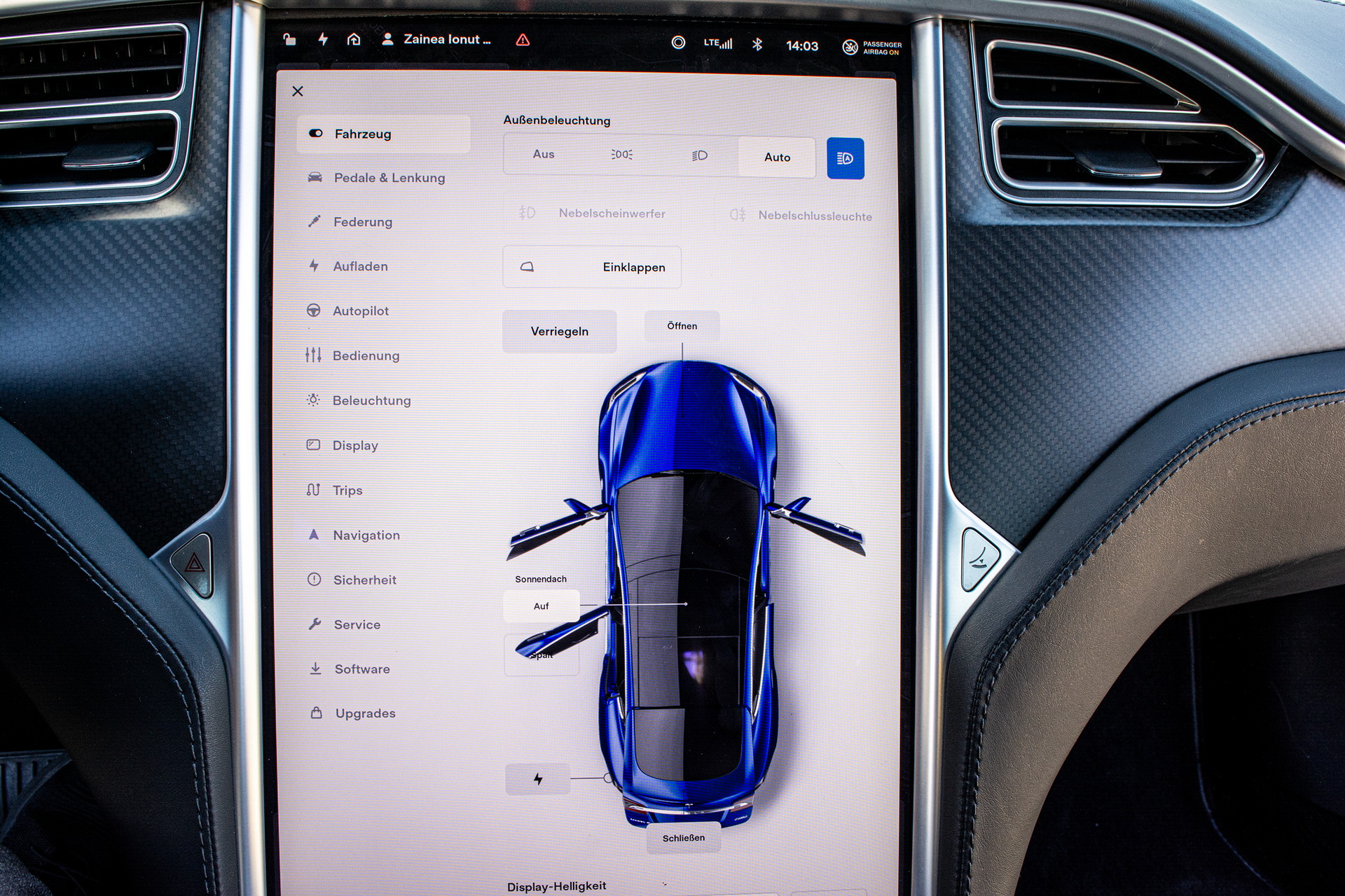 TESLA Model S 75 D-image-20