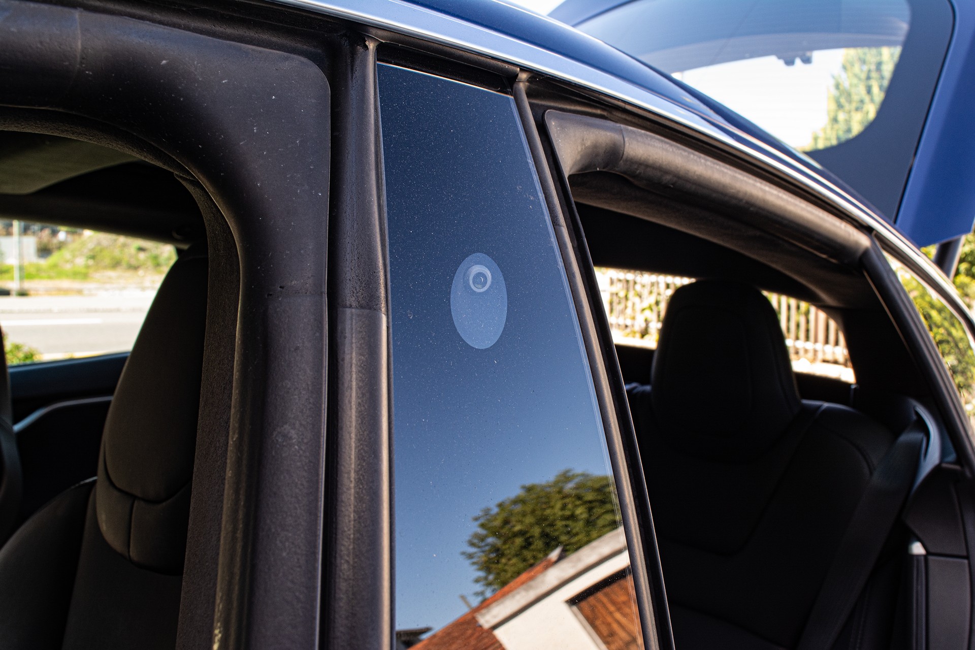 TESLA Model S 75 D-image-28