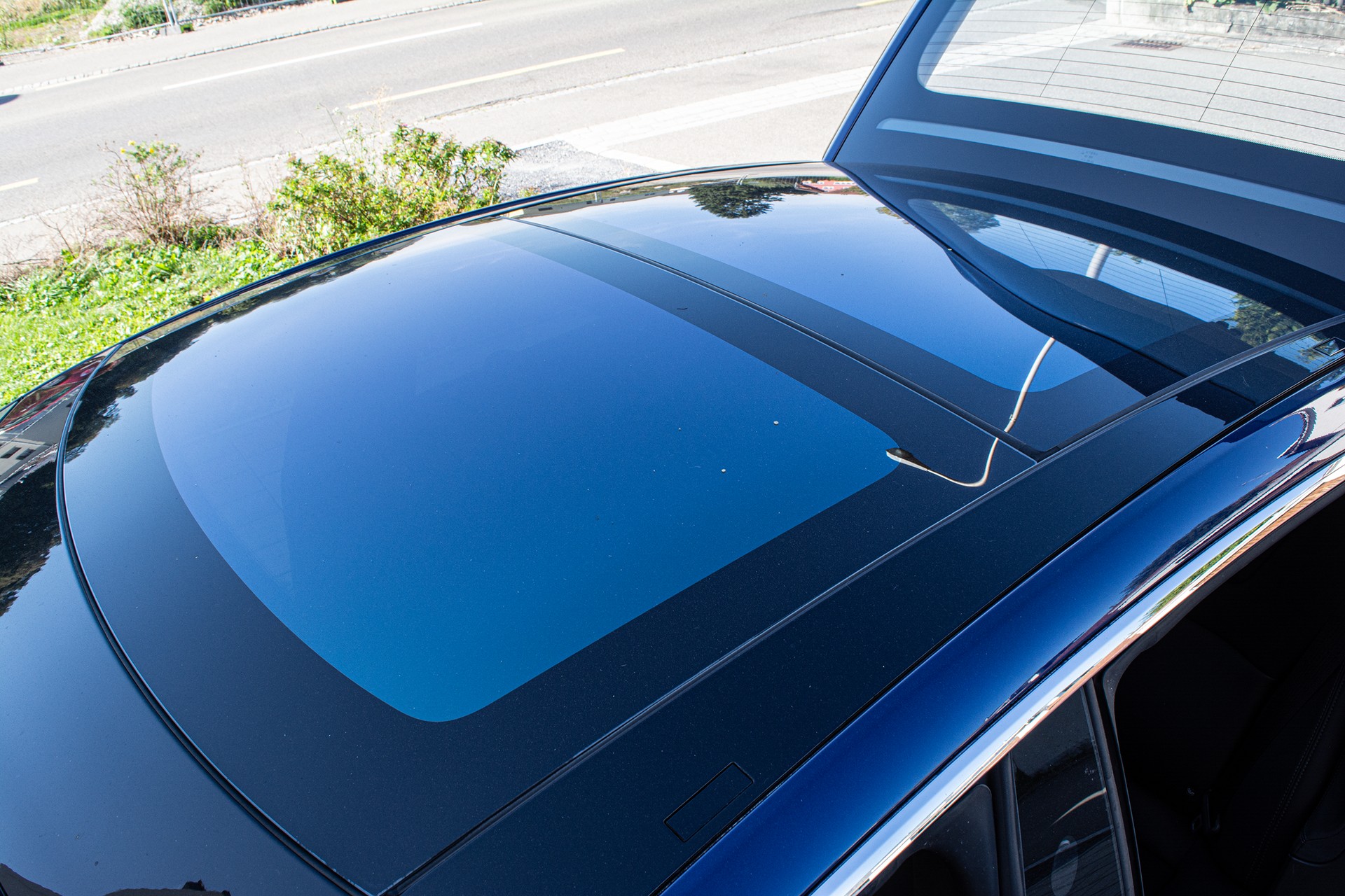 TESLA Model S 75 D-image-30