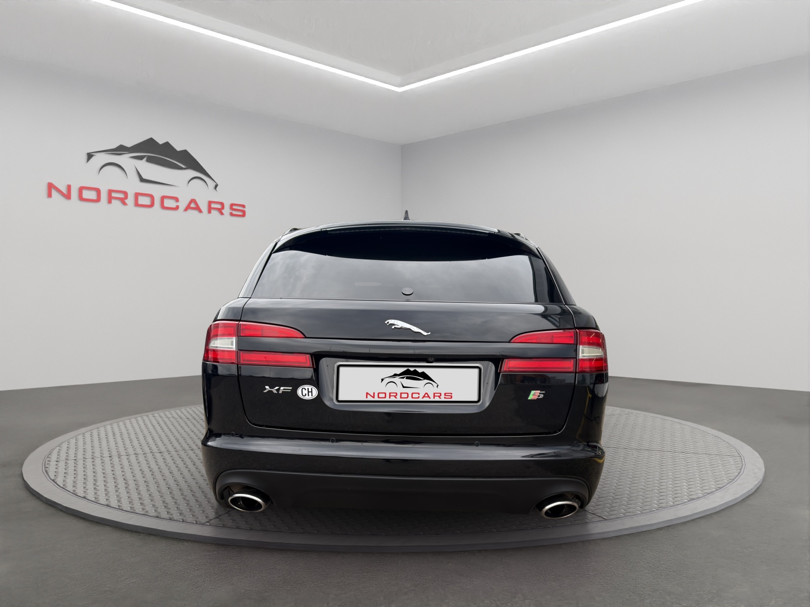 JAGUAR XF Sportbrake 3.0d S V6 Luxury-image-2