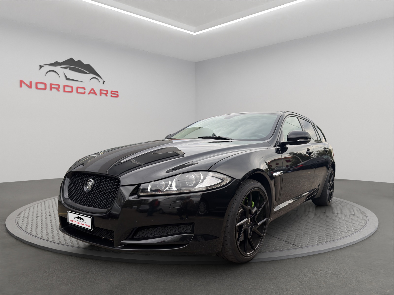 JAGUAR XF Sportbrake 3.0d S V6 Luxury-image-0