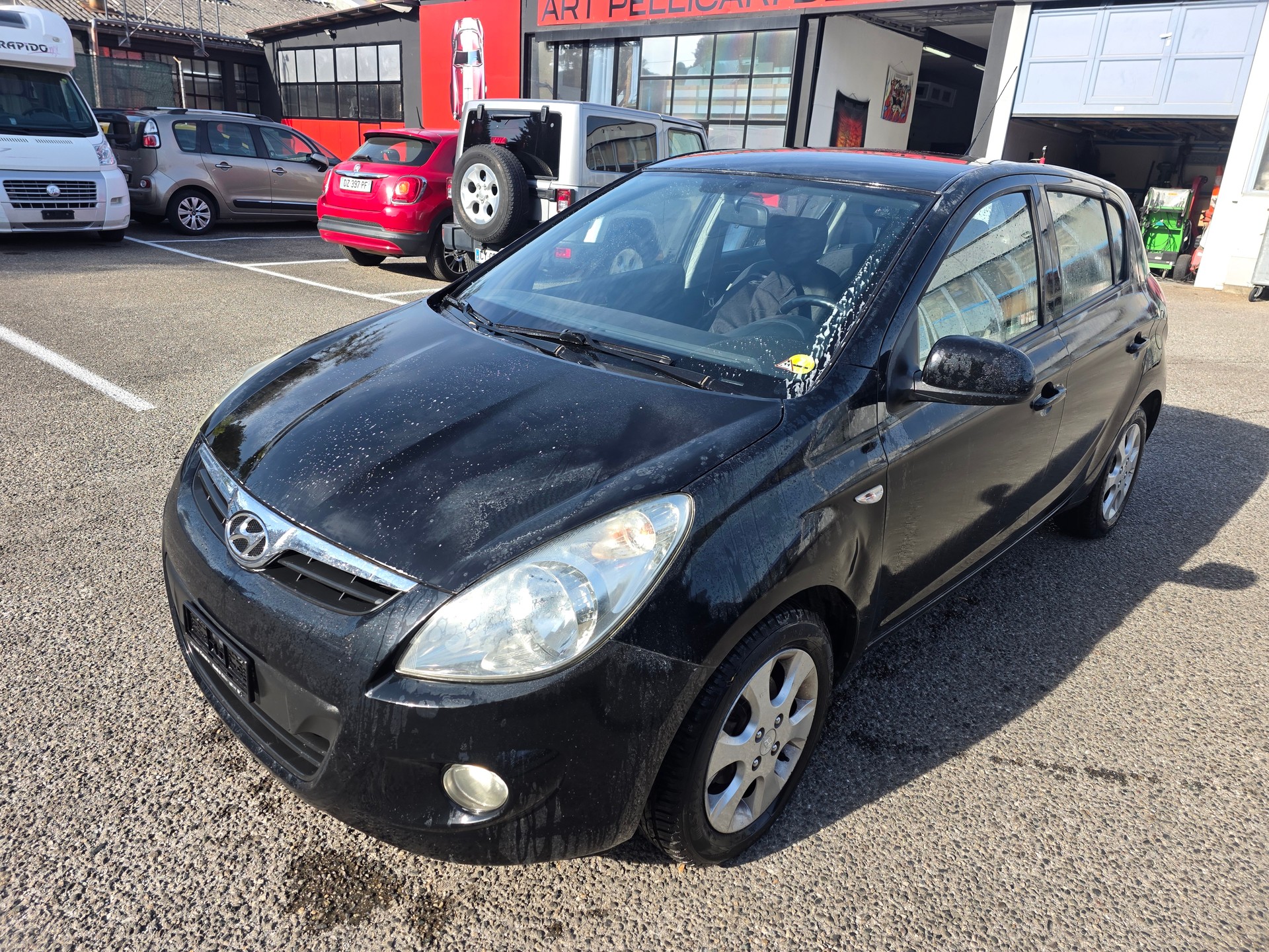 HYUNDAI i20 1.4 Style-image-1