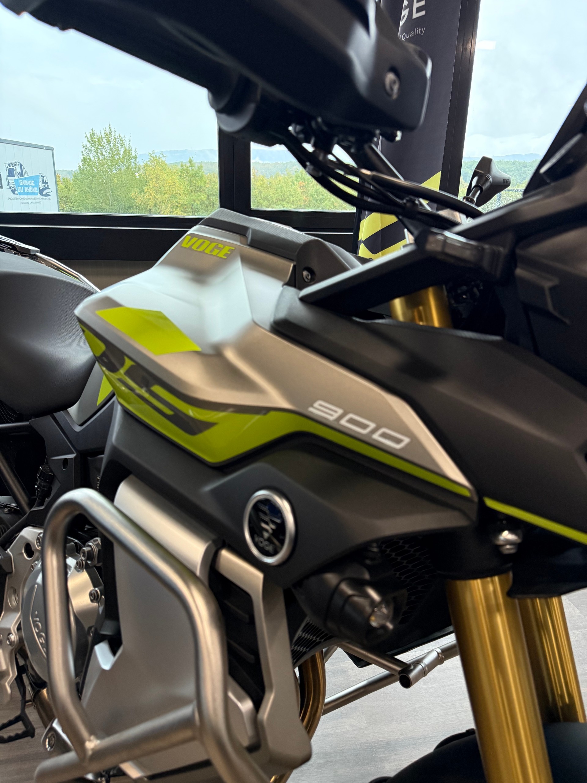 VOGE 900 DSX-image-5
