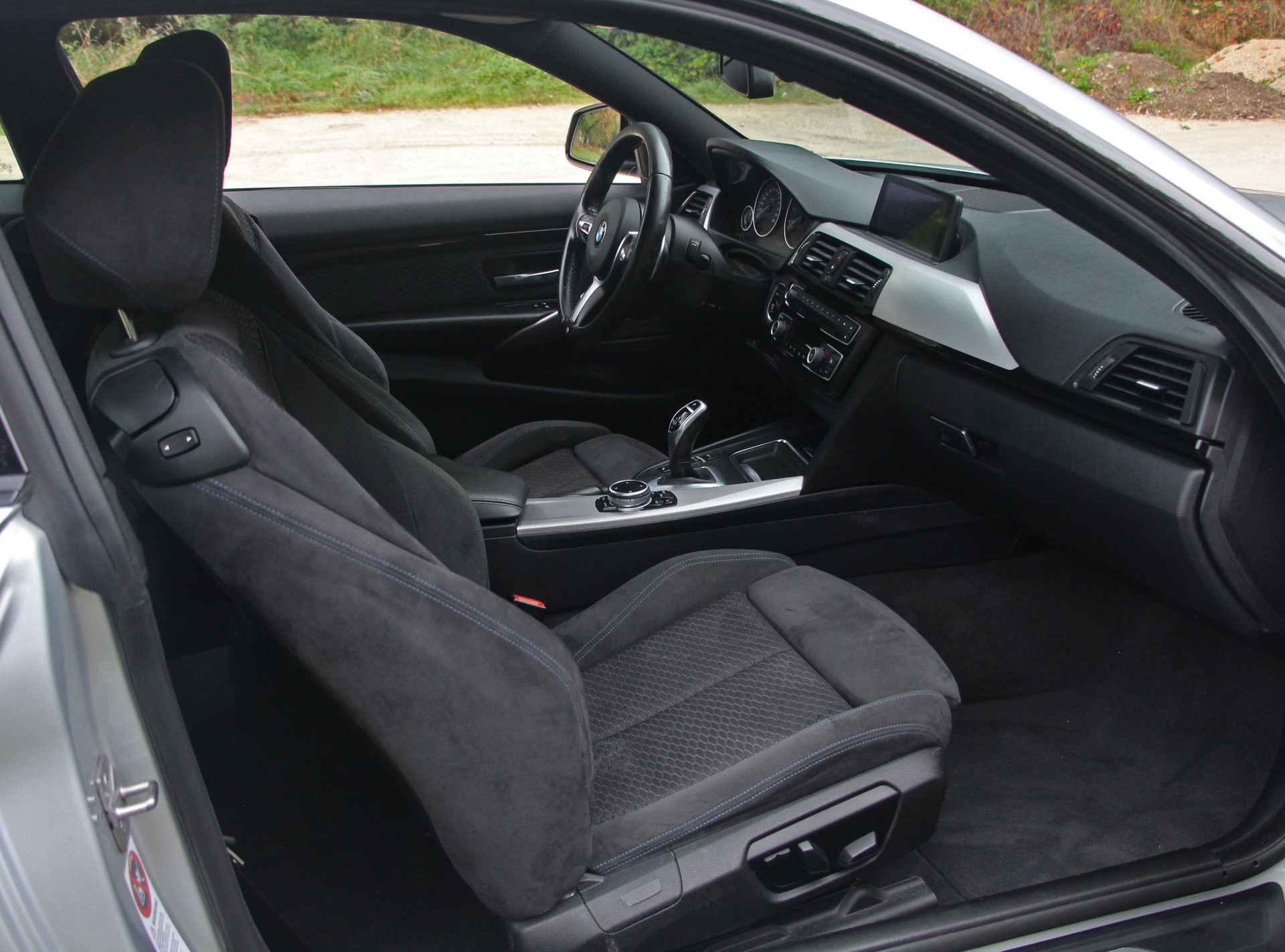 BMW 435i Coupé xDrive Steptronic M-Sport Pack-image-9