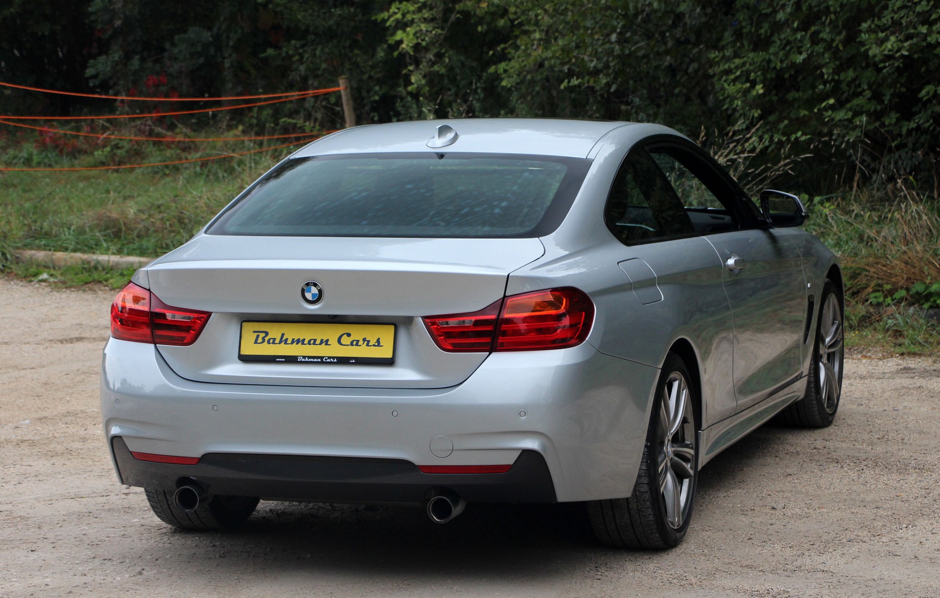 BMW 435i Coupé xDrive Steptronic M-Sport Pack-image-3