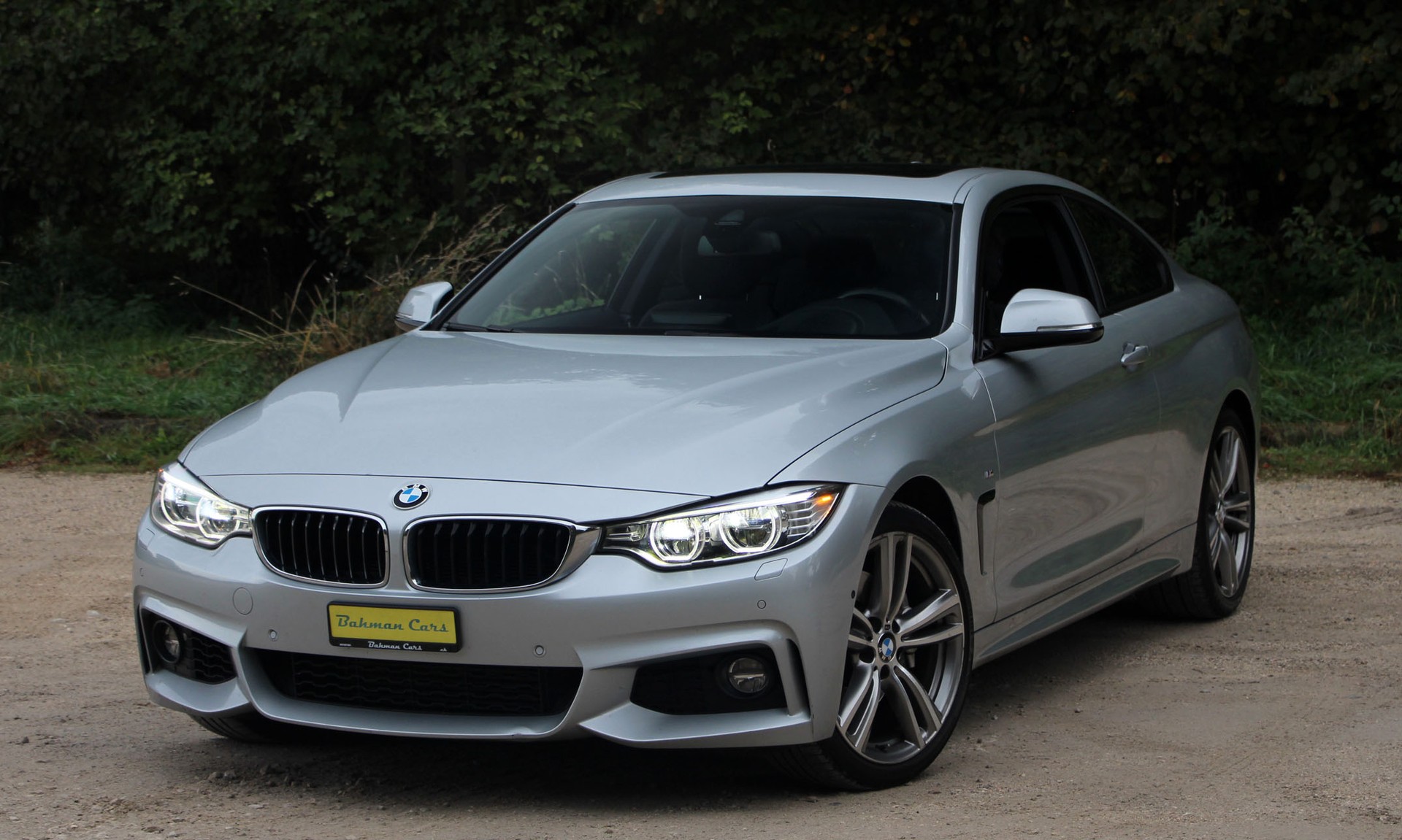 BMW 435i Coupé xDrive Steptronic M-Sport Pack-image-30
