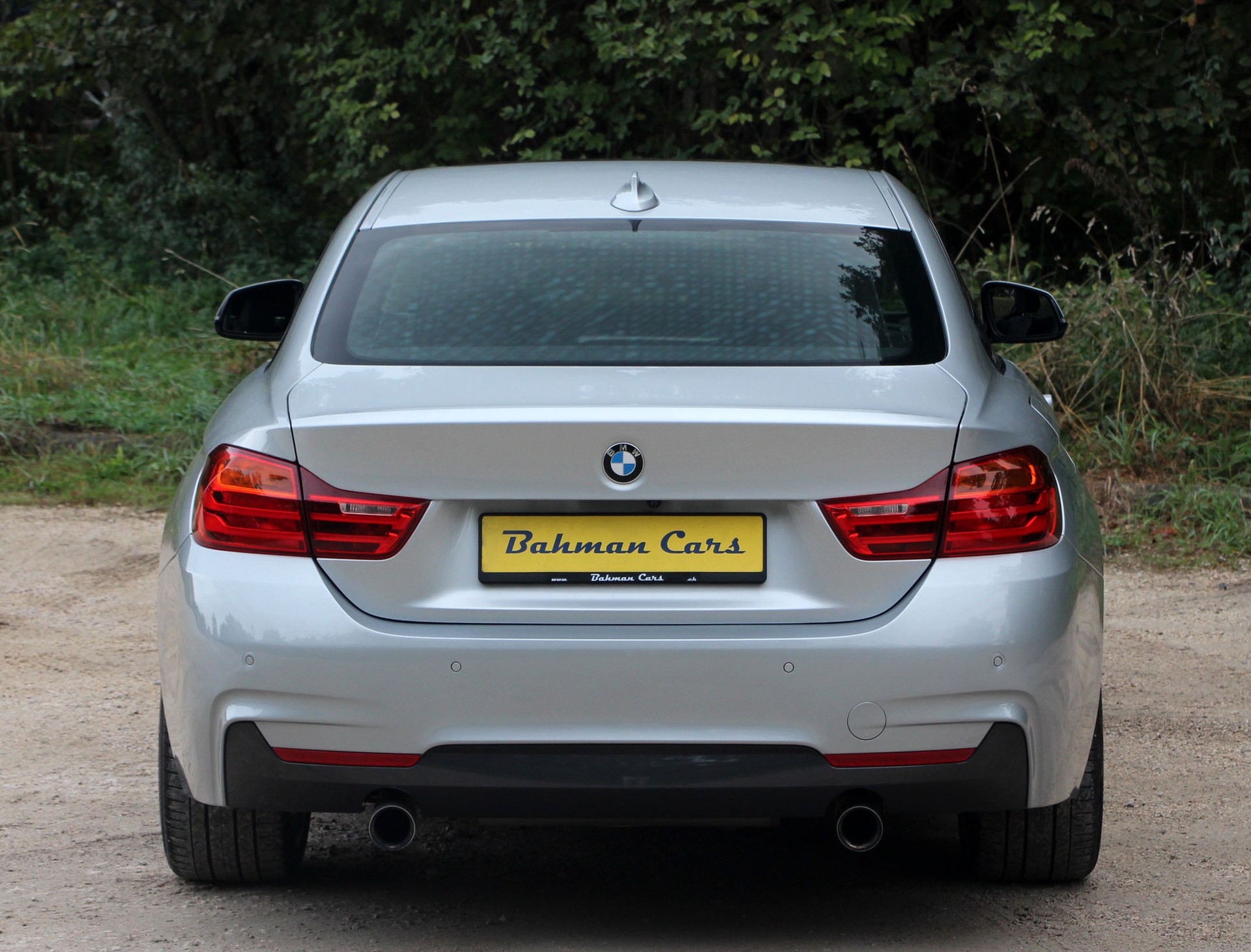 BMW 435i Coupé xDrive Steptronic M-Sport Pack-image-23