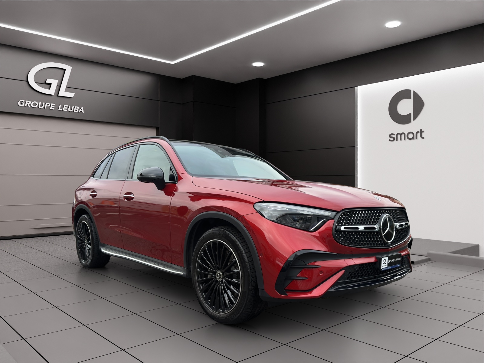 MERCEDES-BENZ GLC 300 4M AMG Line-image-0