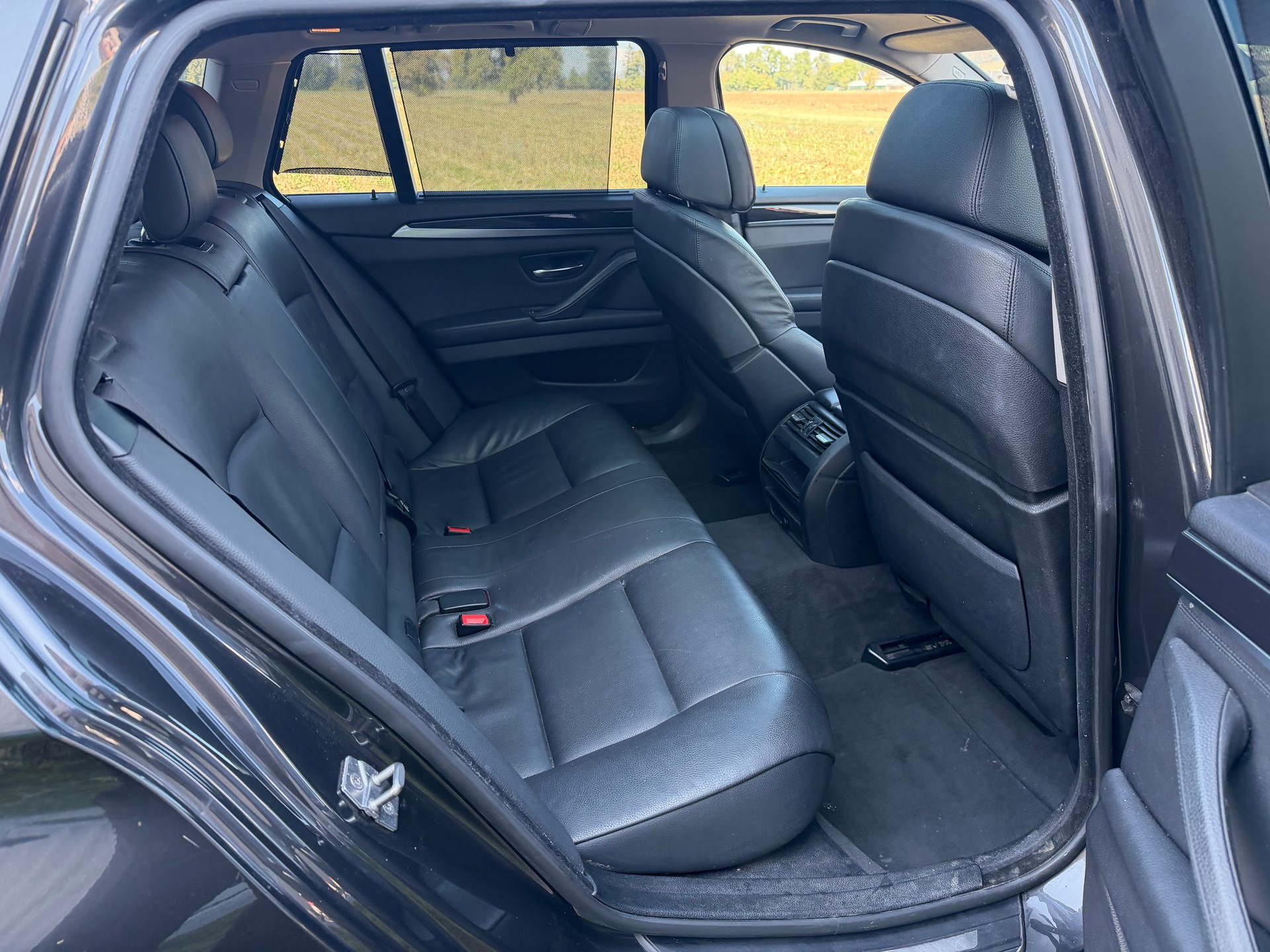 BMW 520d Touring Steptronic-image-9
