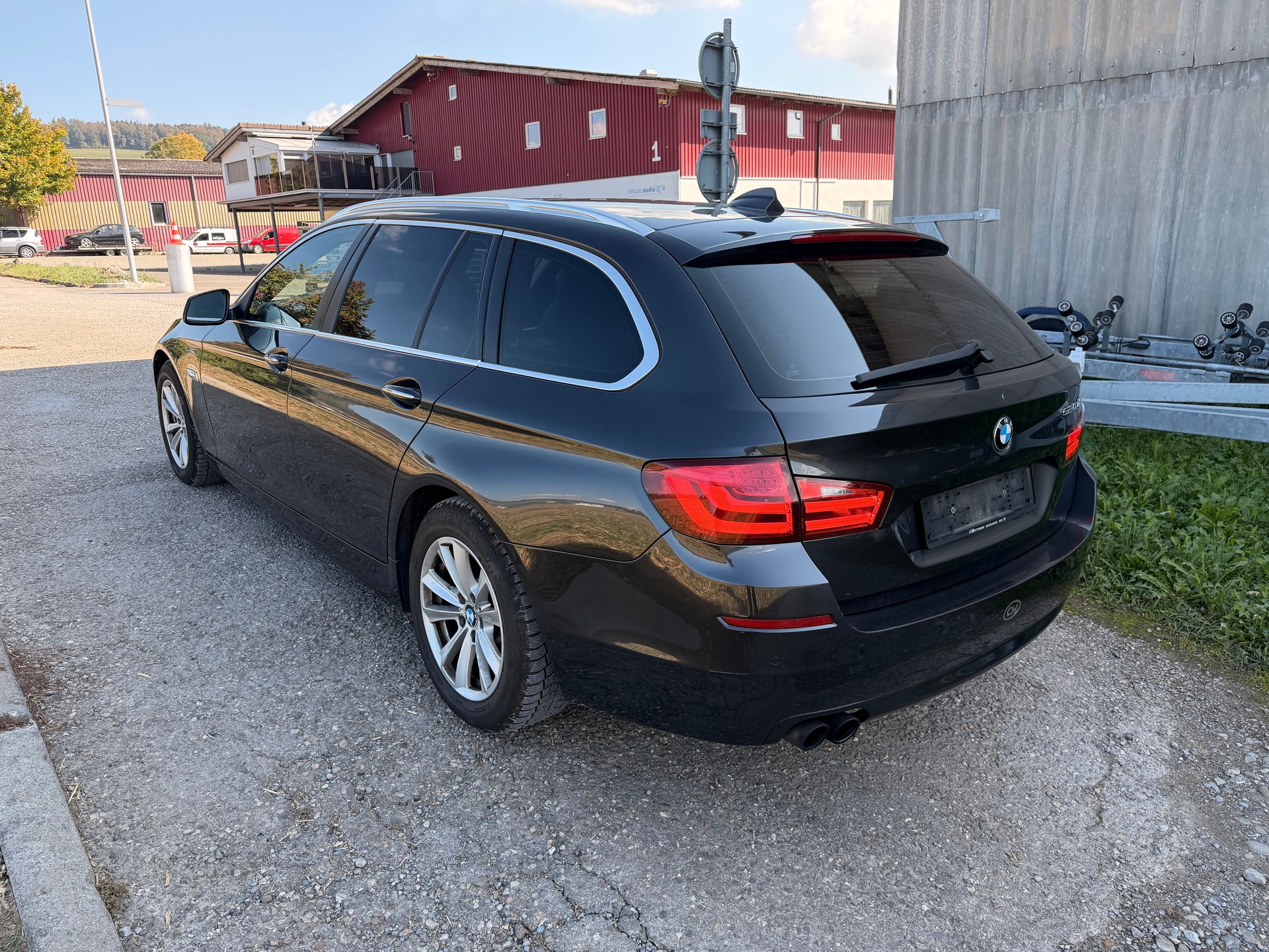 BMW 520d Touring Steptronic-image-3