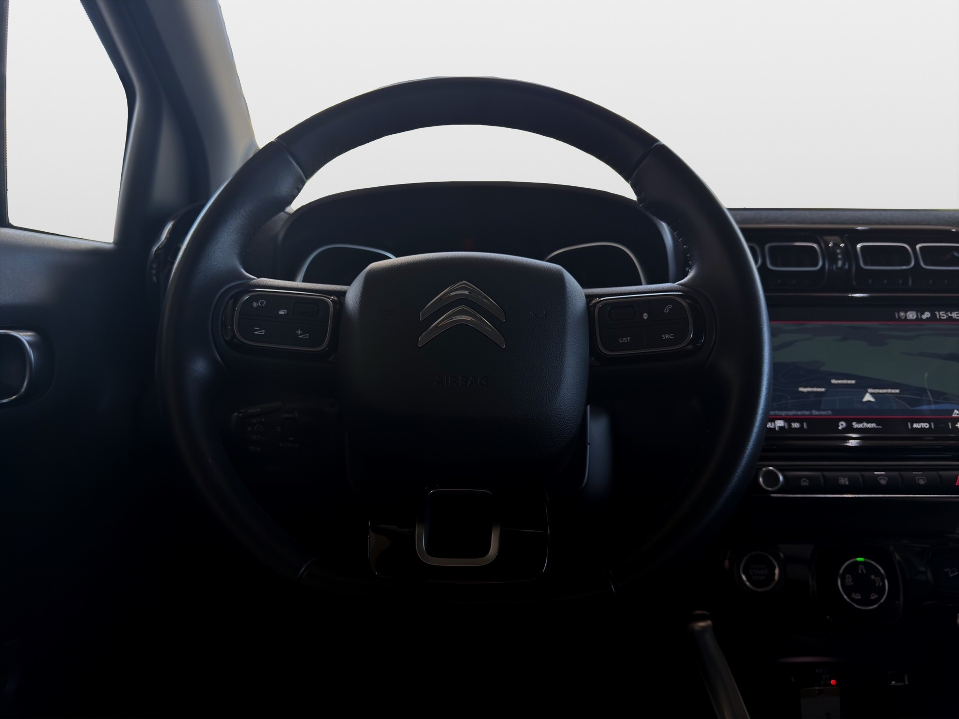 CITROEN C3 Aircross 1.2i PureTech Shine EAT*Frisch ab MFK,1 Jahr oder 20'000km Garantie auf Motor und Getriebe*-image-14