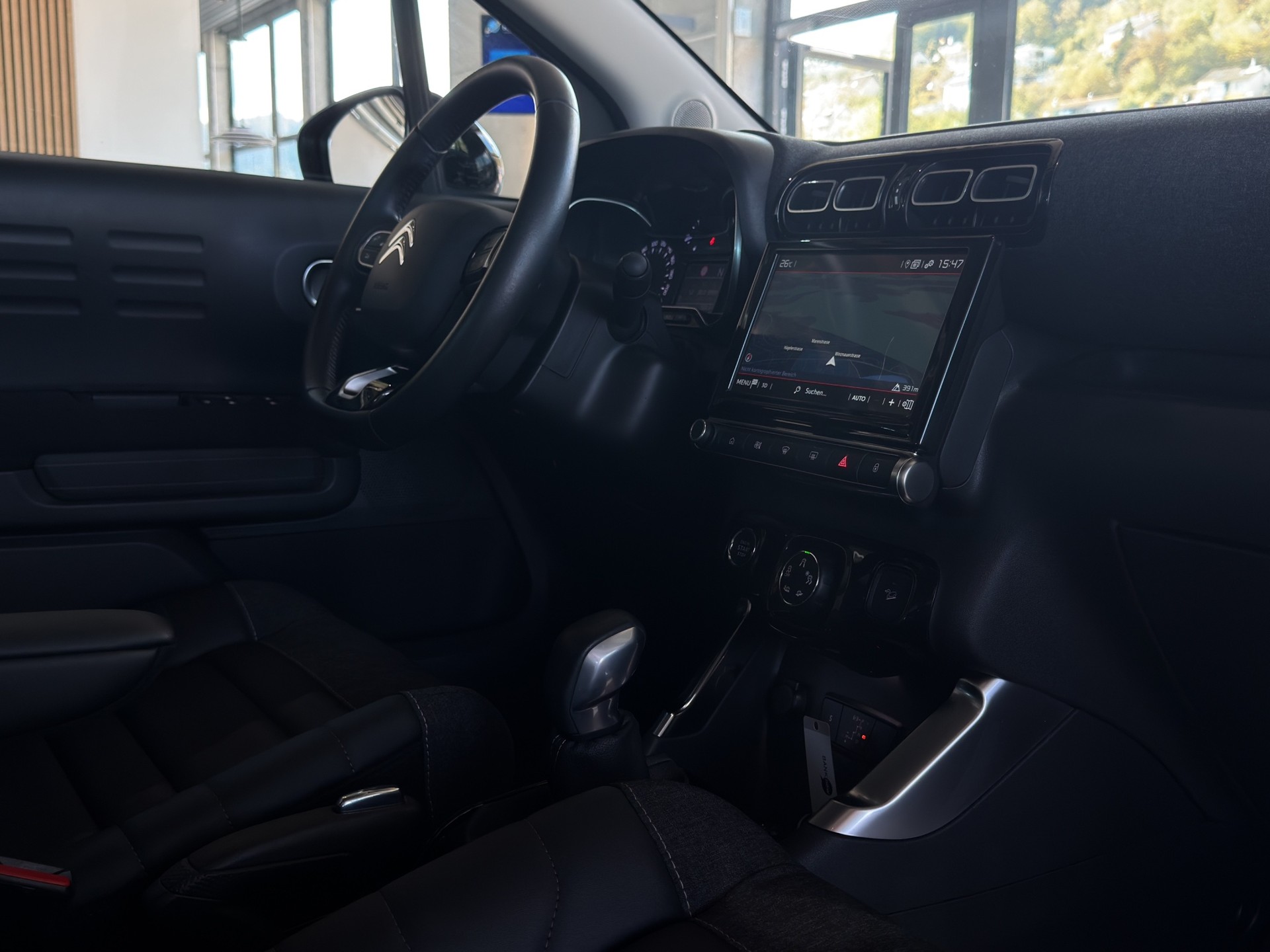 CITROEN C3 Aircross 1.2i PureTech Shine EAT*Frisch ab MFK,1 Jahr oder 20'000km Garantie auf Motor und Getriebe*-image-20