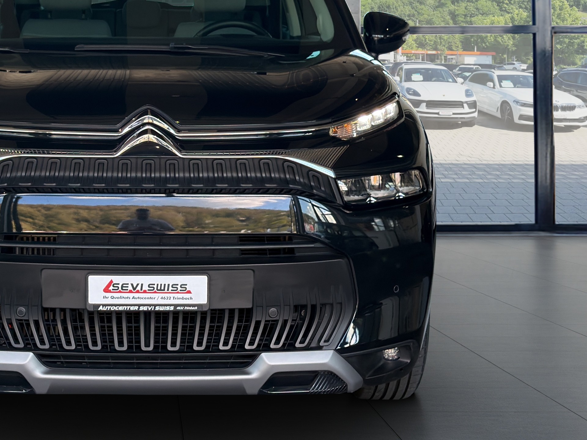 CITROEN C3 Aircross 1.2i PureTech Shine EAT*Frisch ab MFK,1 Jahr oder 20'000km Garantie auf Motor und Getriebe*-image-8