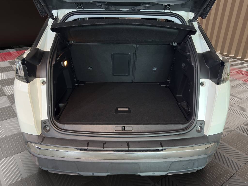 PEUGEOT 3008 1.2 PureTech Allure Pack EAT8-image-9