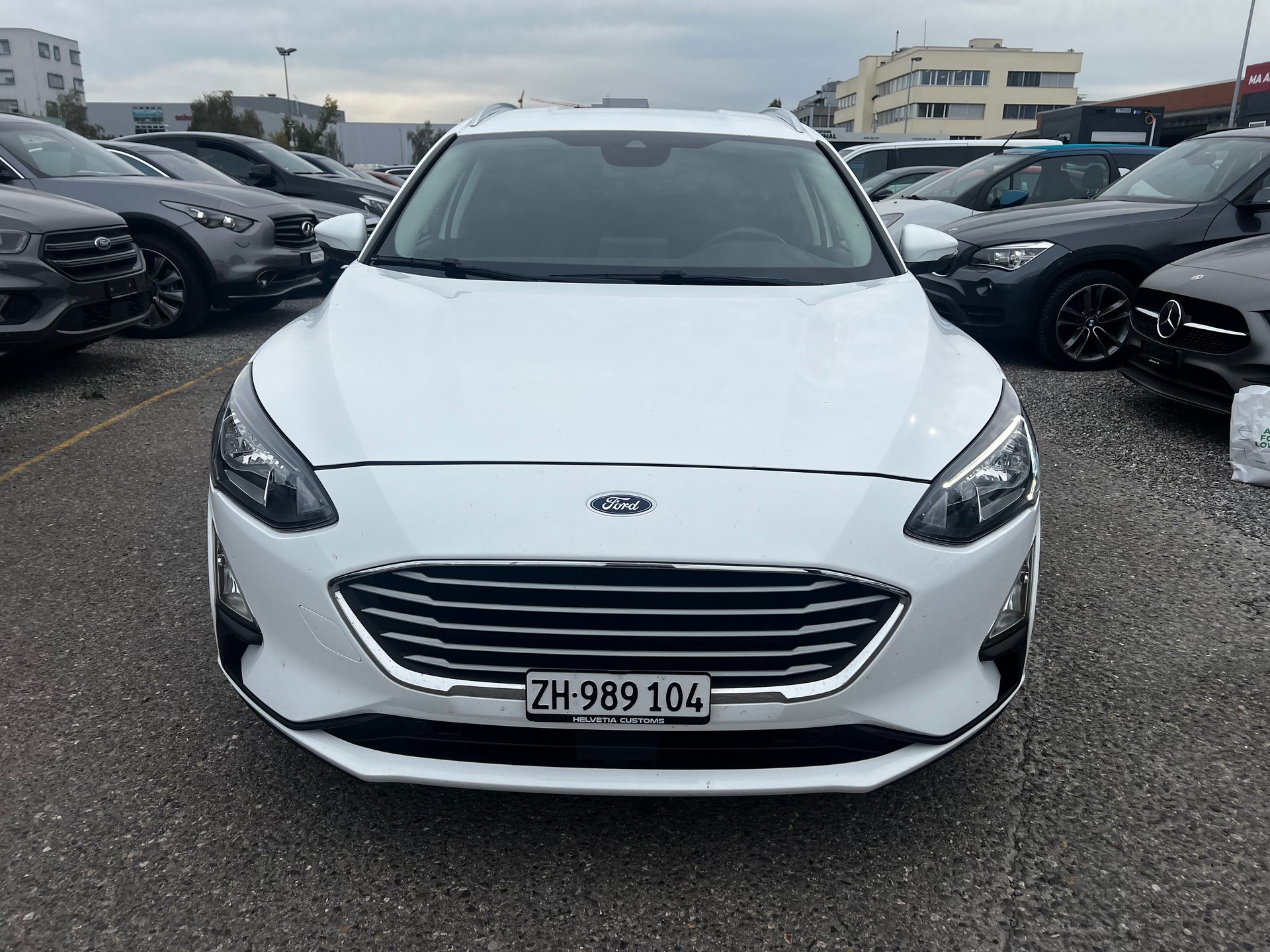FORD Focus 1.5 TDCi Trend Automatic-image-2