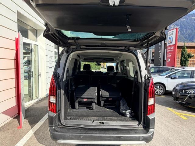 PEUGEOT Rifter Long 1.2 PureTech 130 Allure Pack 7P-image-12