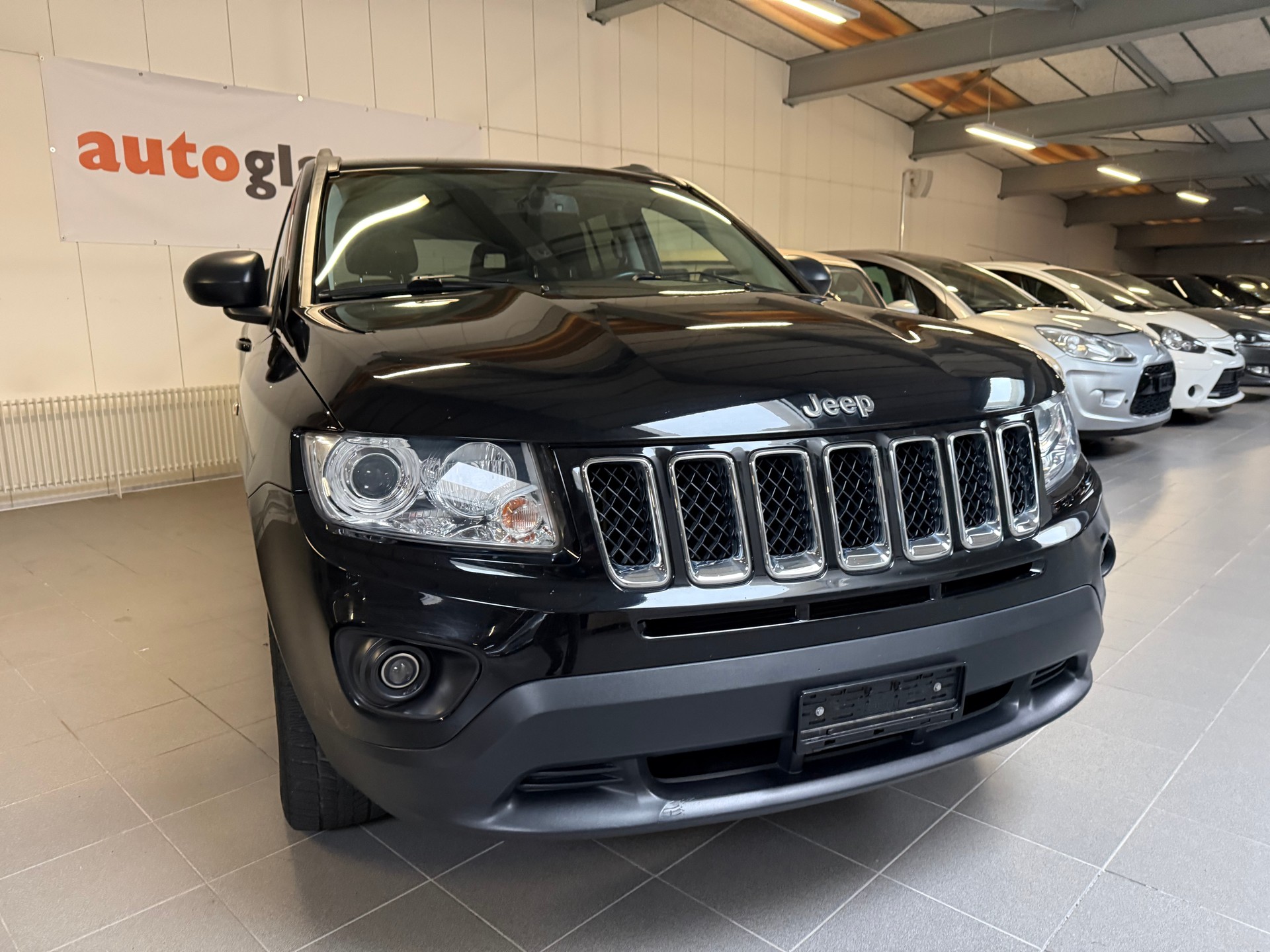 JEEP Compass 2.4 Limited CVT-image-4