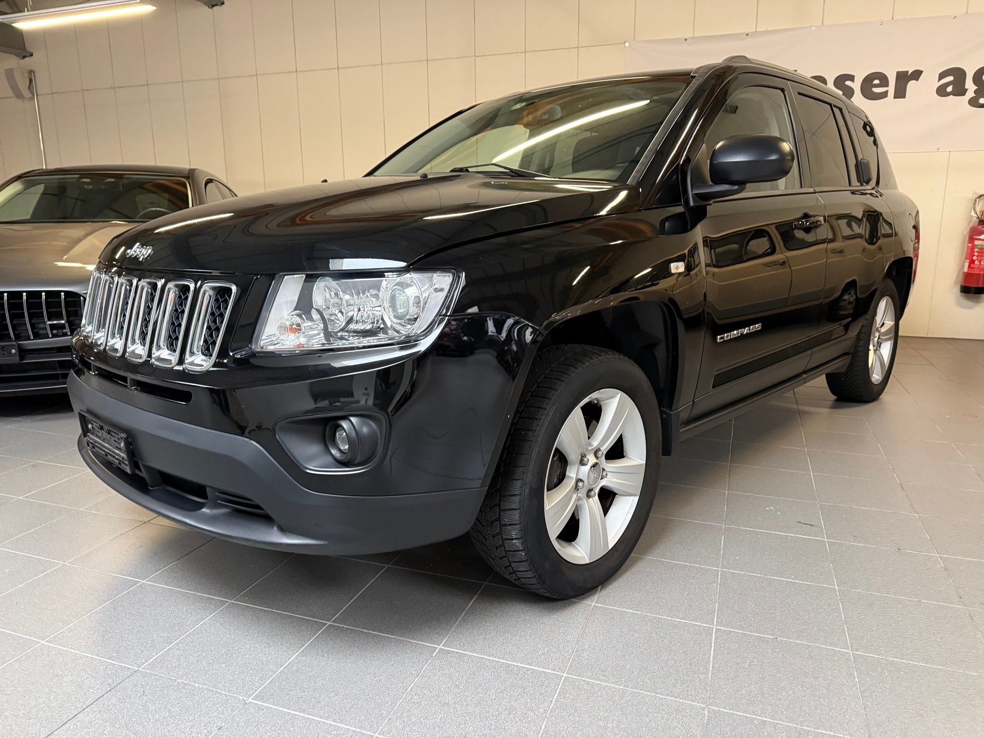 JEEP Compass 2.4 Limited CVT-image-2