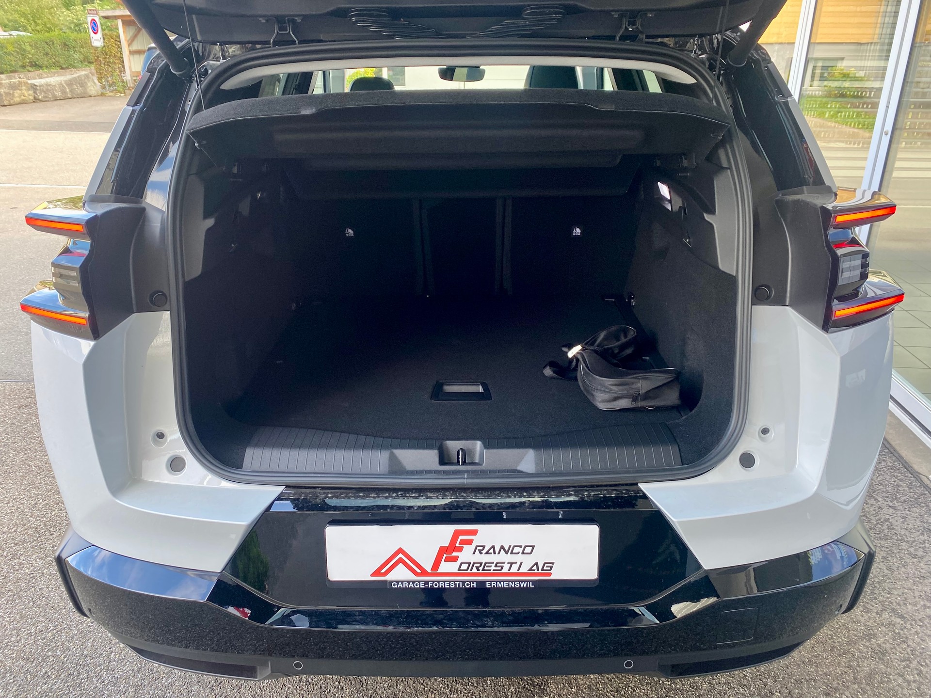 CITROEN C5 Aircross 1.2 Hybrid Max-image-11