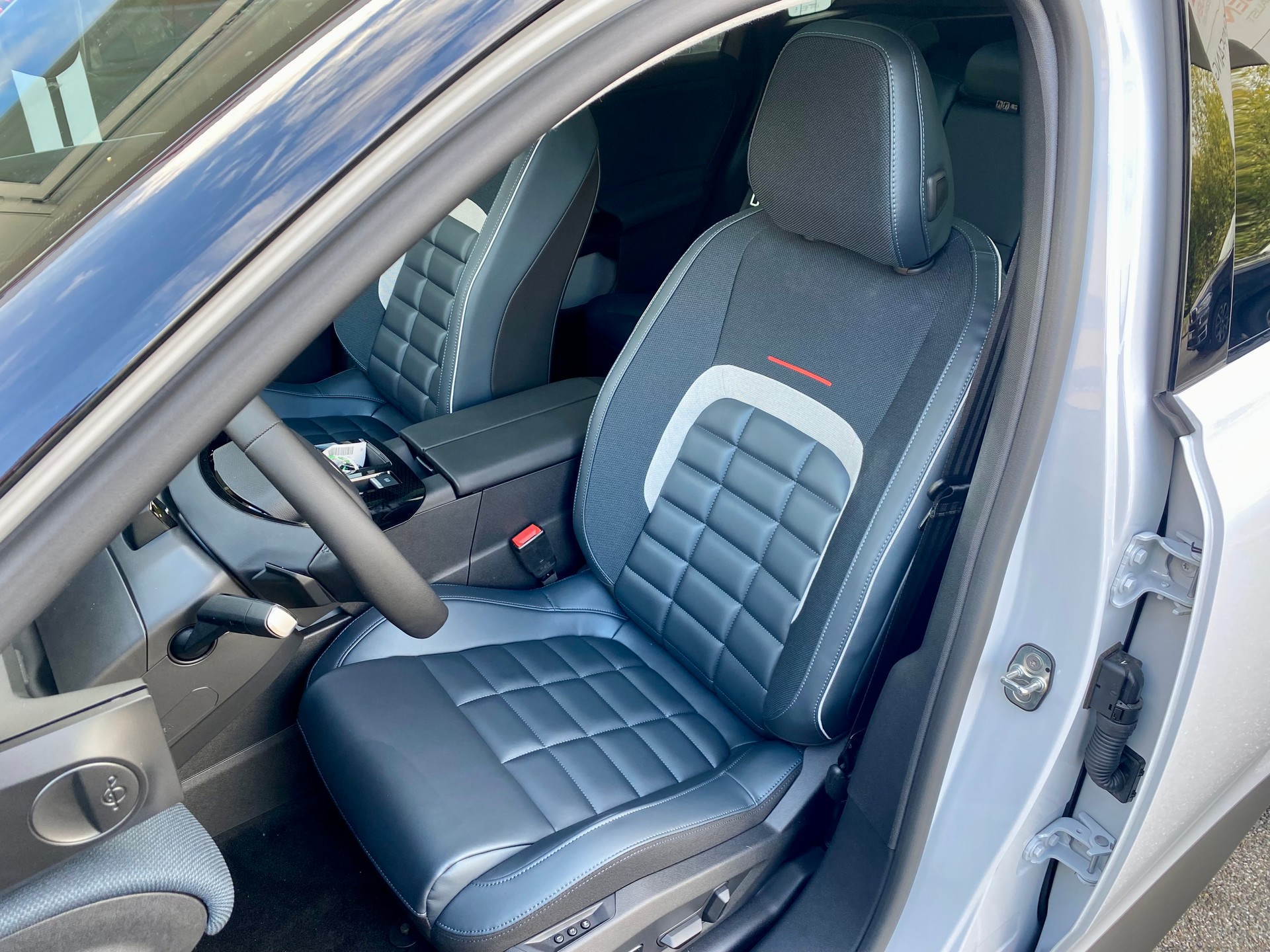 CITROEN C5 Aircross 1.2 Hybrid Max-image-3