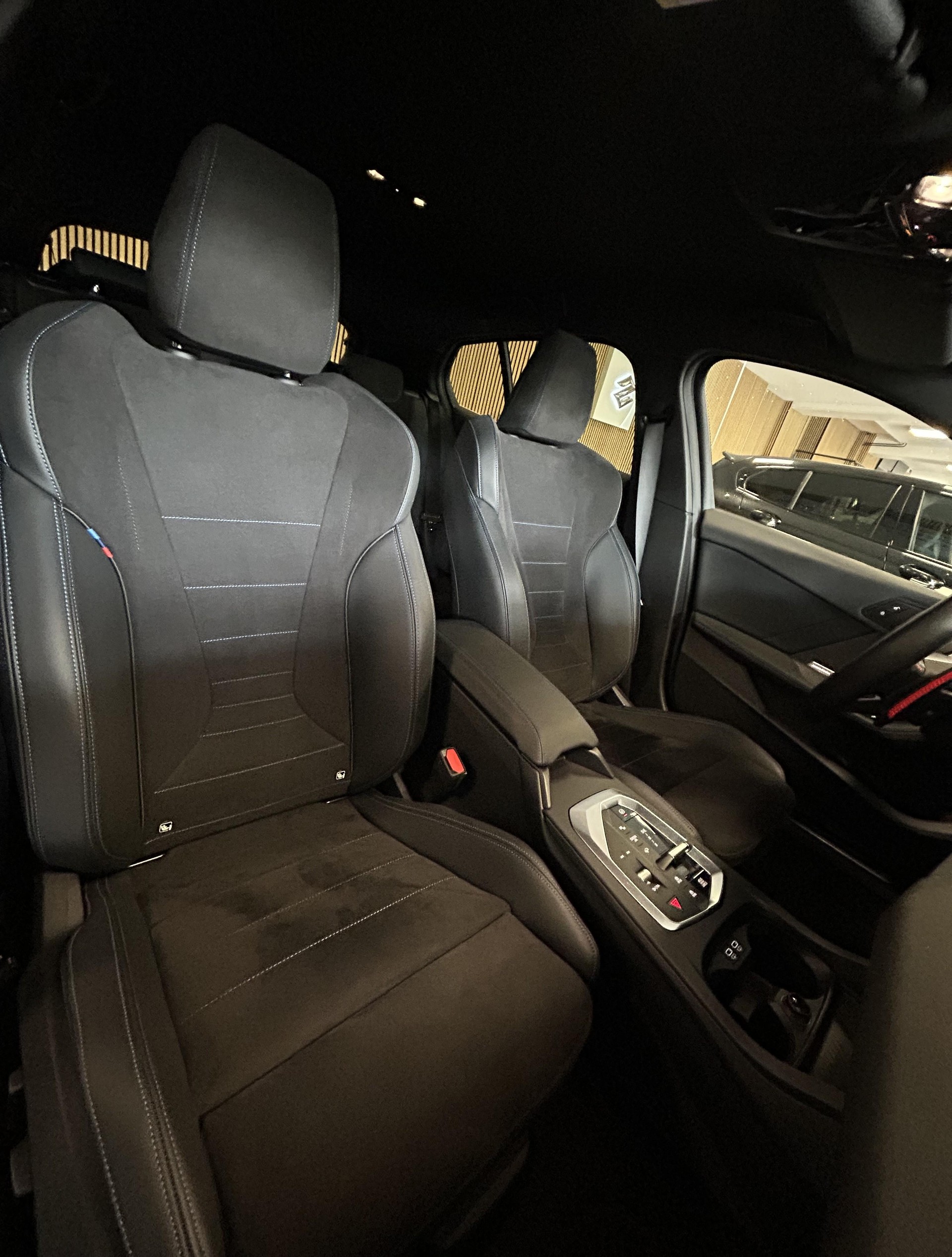 BMW 1er Reihe F70 M135i xDrive-image-22