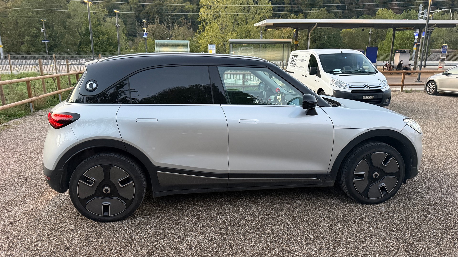 SMART Premium-image-2