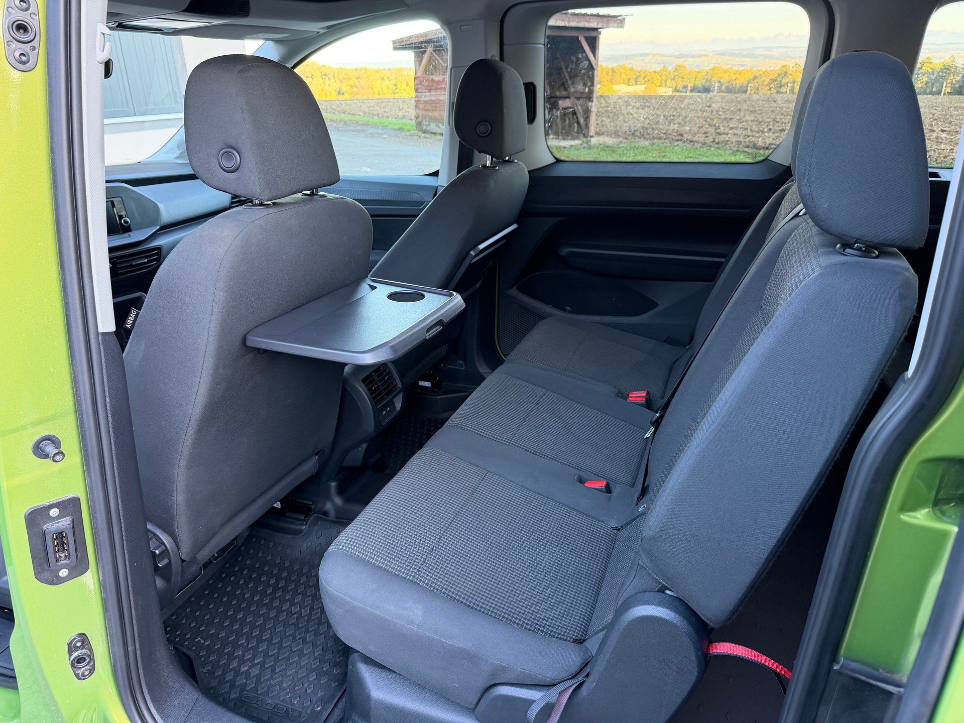 VW Caddy Maxi 2.0 TDI Liberty 4Motion-image-9