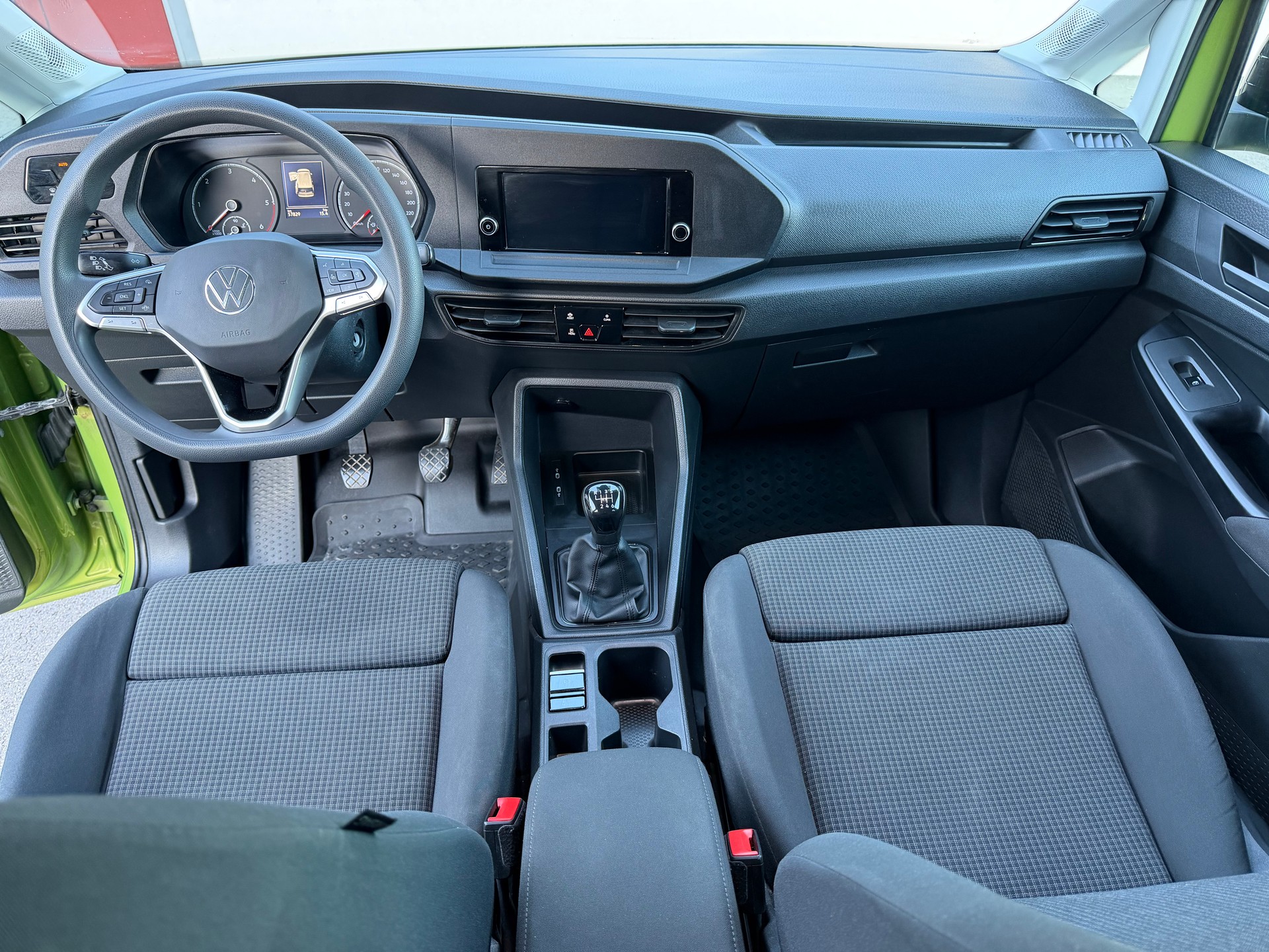 VW Caddy Maxi 2.0 TDI Liberty 4Motion-image-6