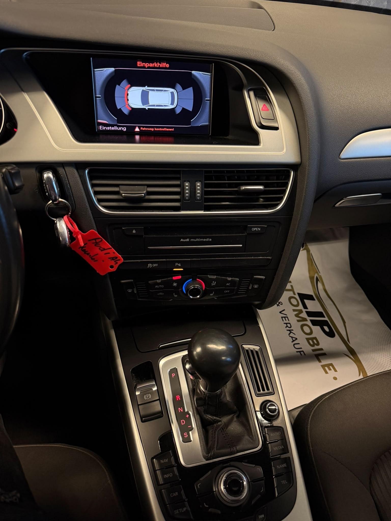 AUDI A4 Avant 2.0 TDI multitronic-image-10