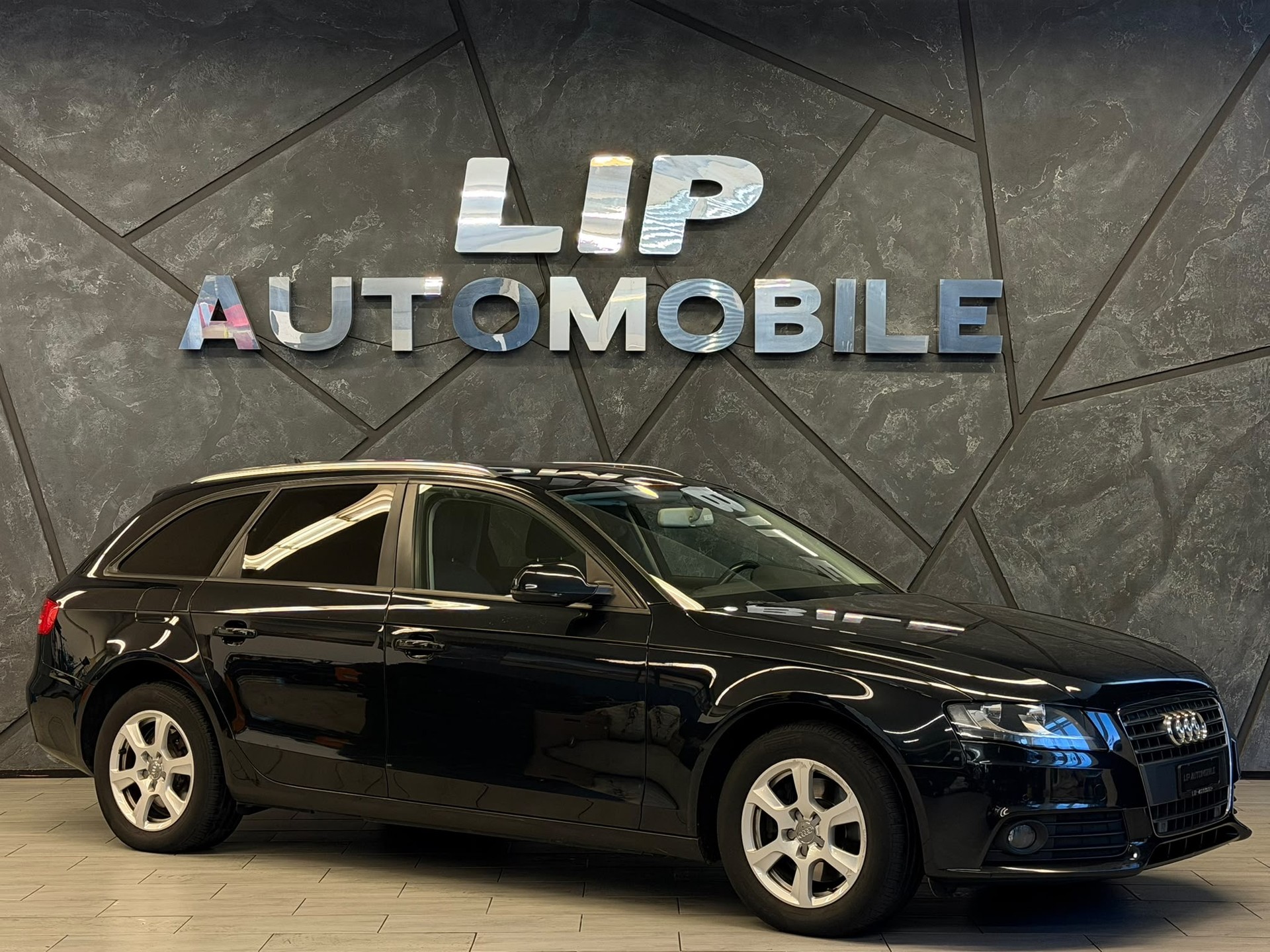 AUDI A4 Avant 2.0 TDI multitronic-image-2